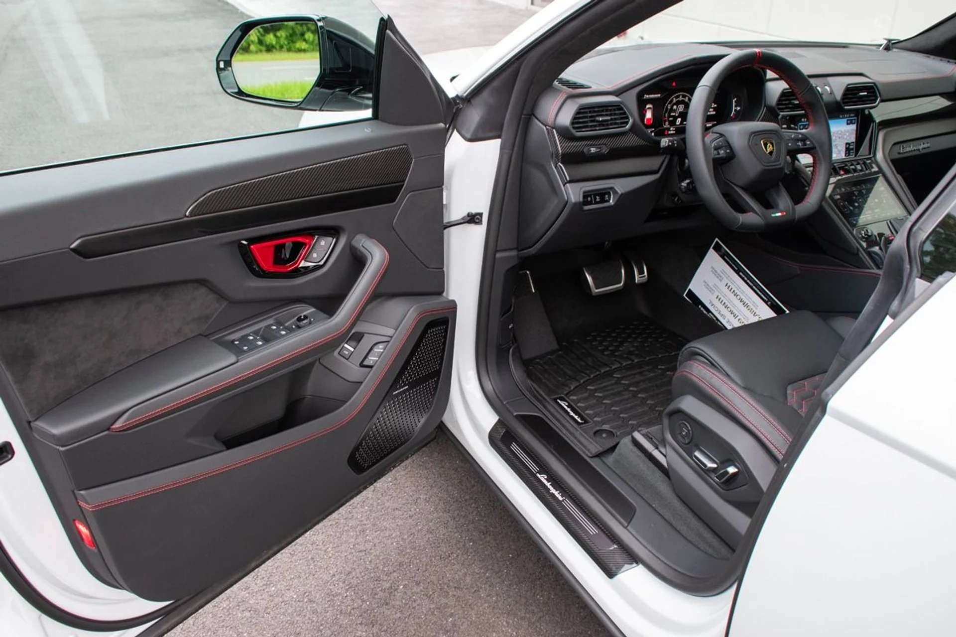 mph011_485483150_Used_2024_Lamborghini_Urus_S_1736004526_cb664107e6