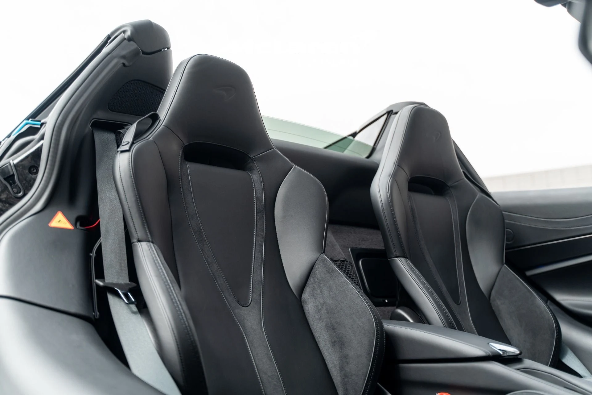 mph011_486809540_Used_2025_MCLAREN_750_S_TECHLUX_1778881182_afe9baf3b5