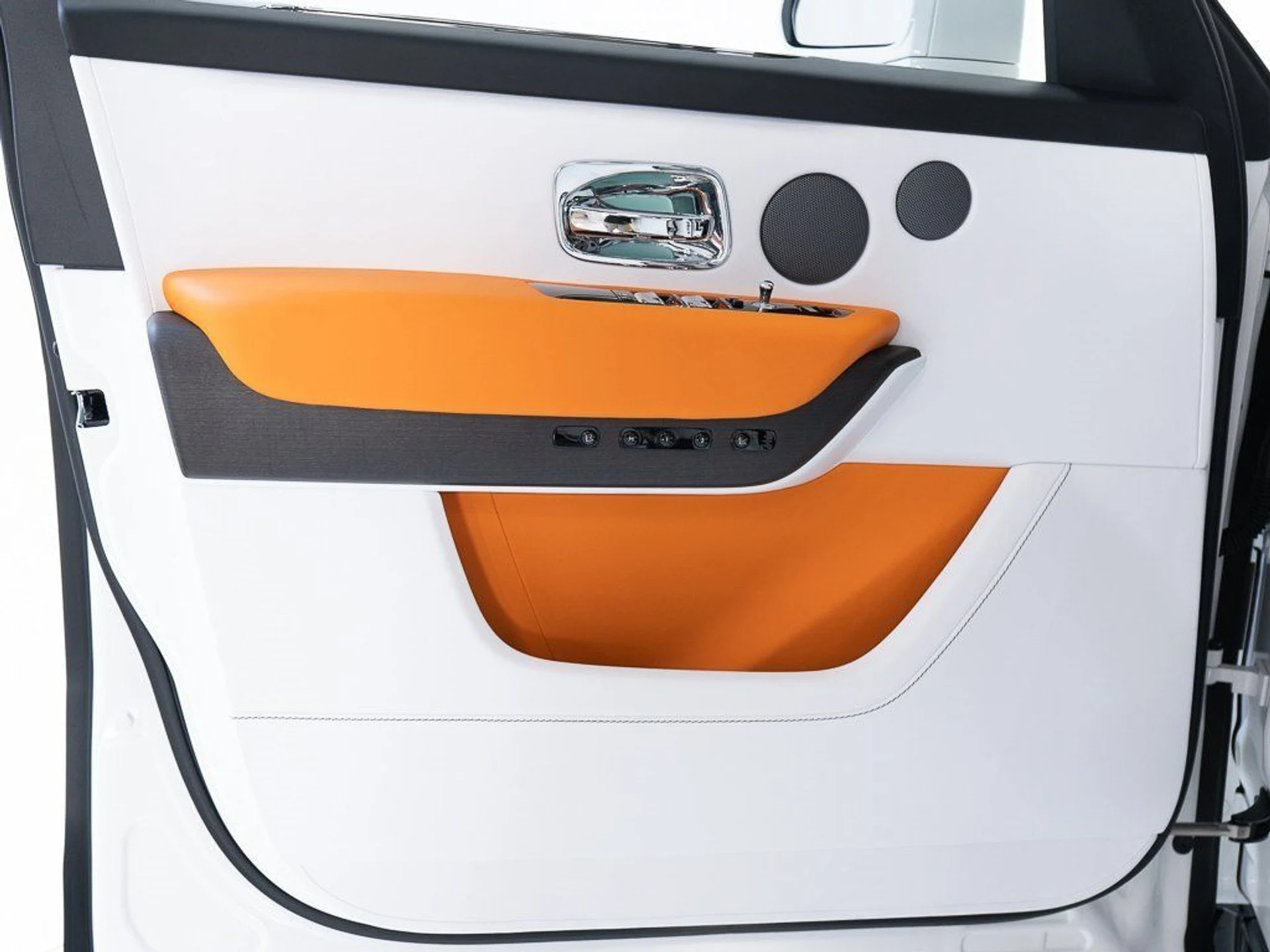 mph011_488739643_8ce8f8a224955ecedc6ed03f2ba6baaa_5c035531da