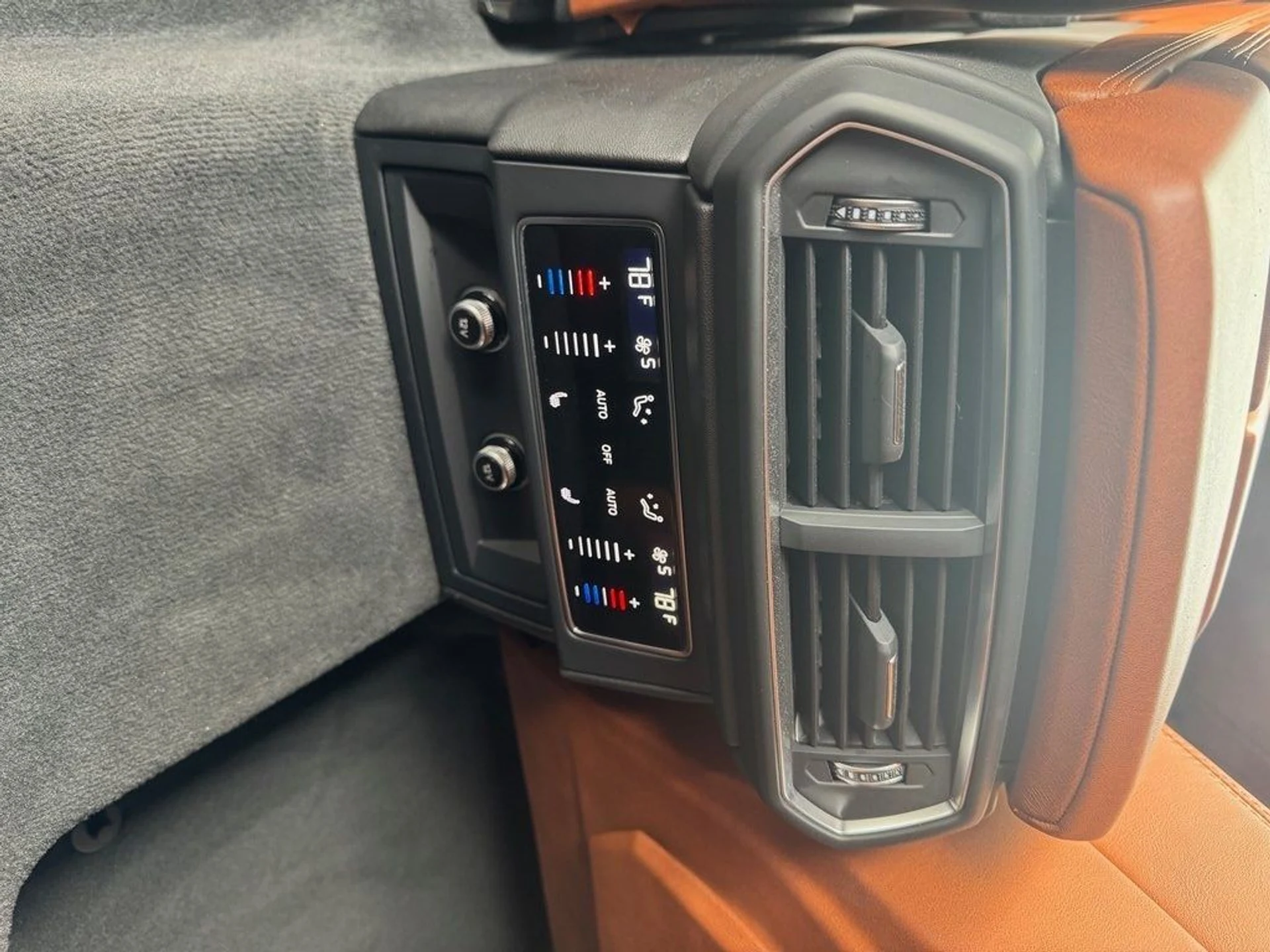 mph011_499803413_0a79081a00751d9de6d0b445f17206c5x_9c5df85624