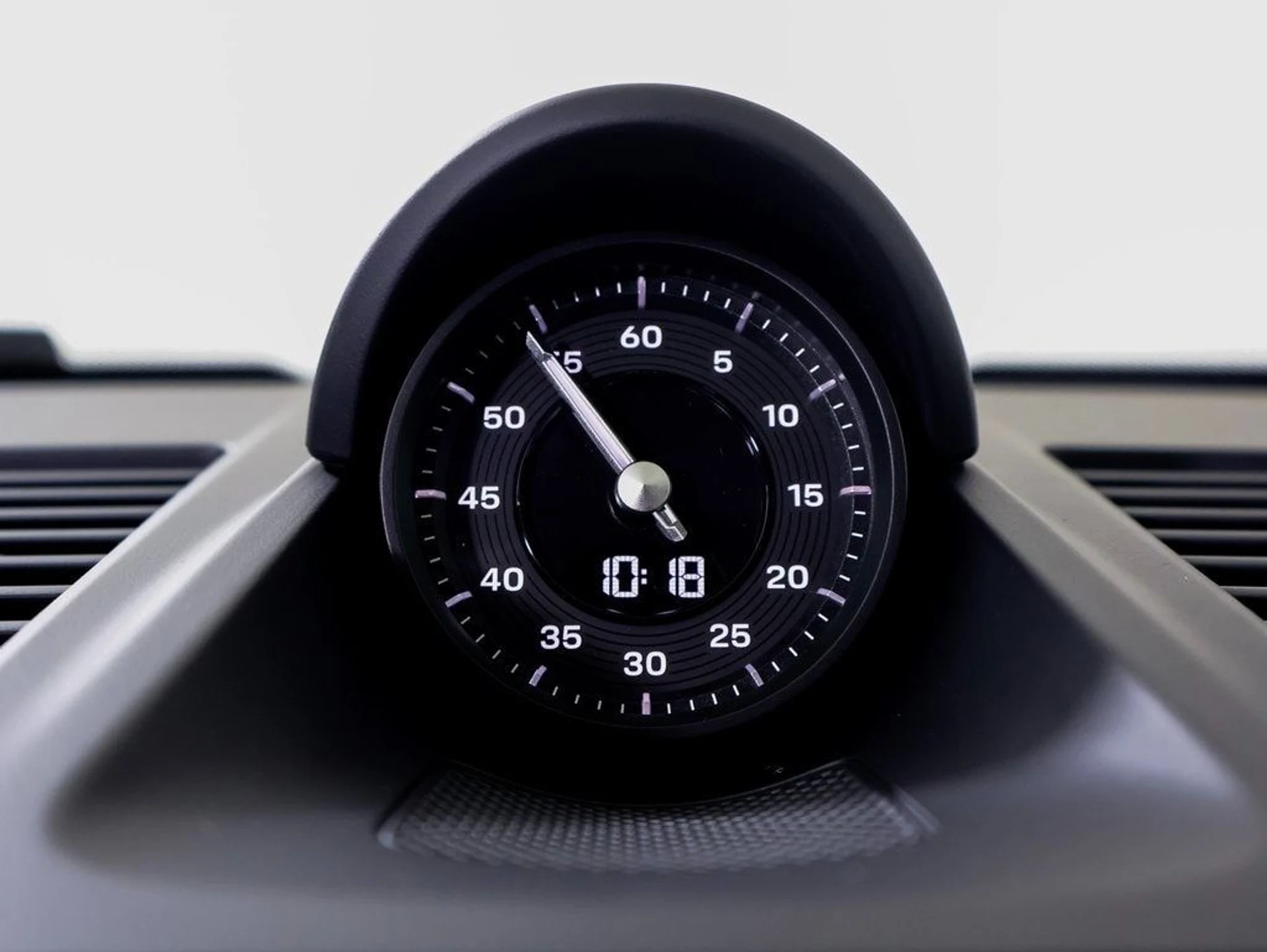 mph011_504156534_93b67a89a61a6981ec1c3dac41788858x_78d7297349