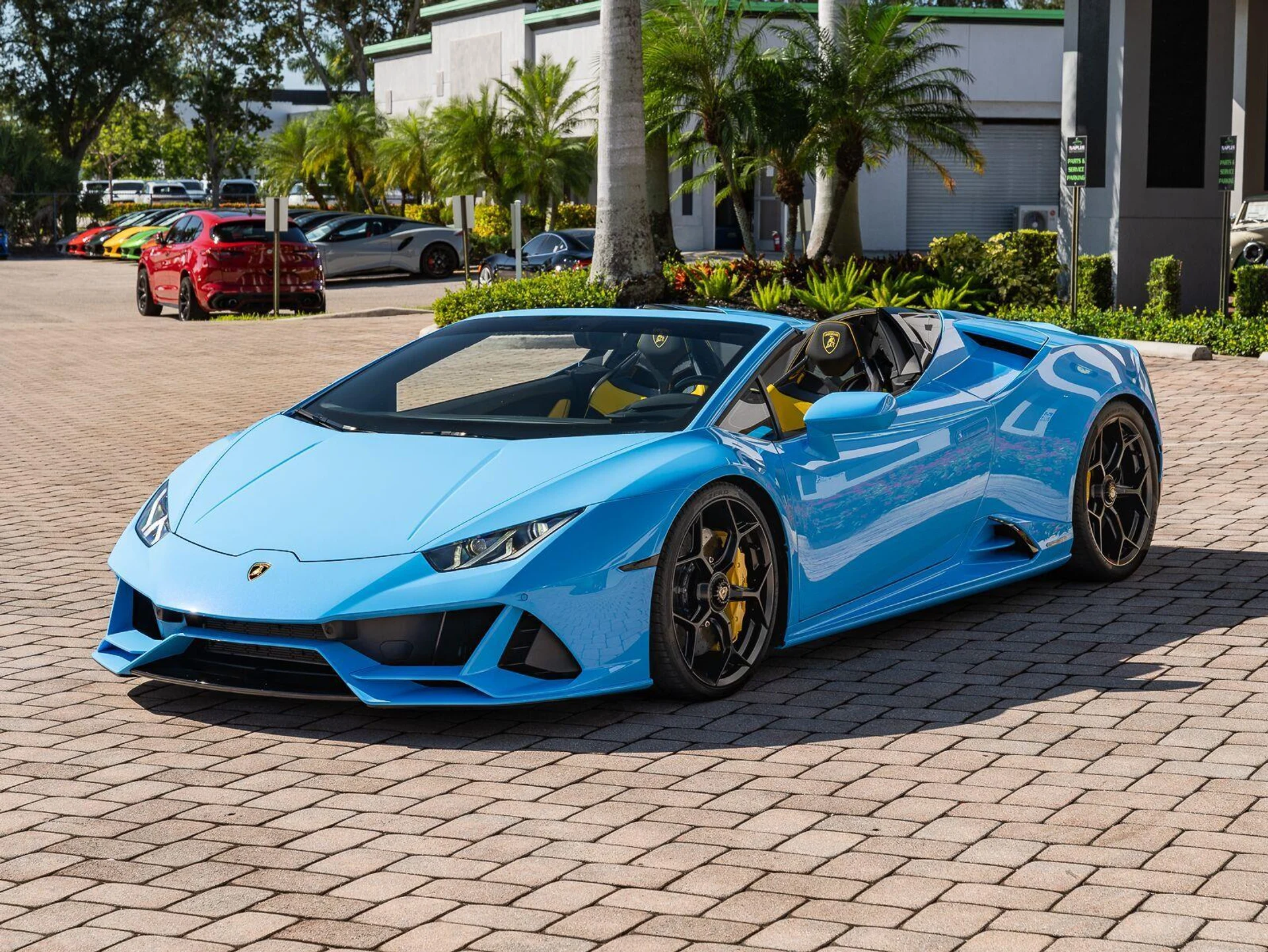 mph011_504285813_Used_2022_Lamborghini_Huracan_EVO_Spyder_AWD_1792704188_96a4628486