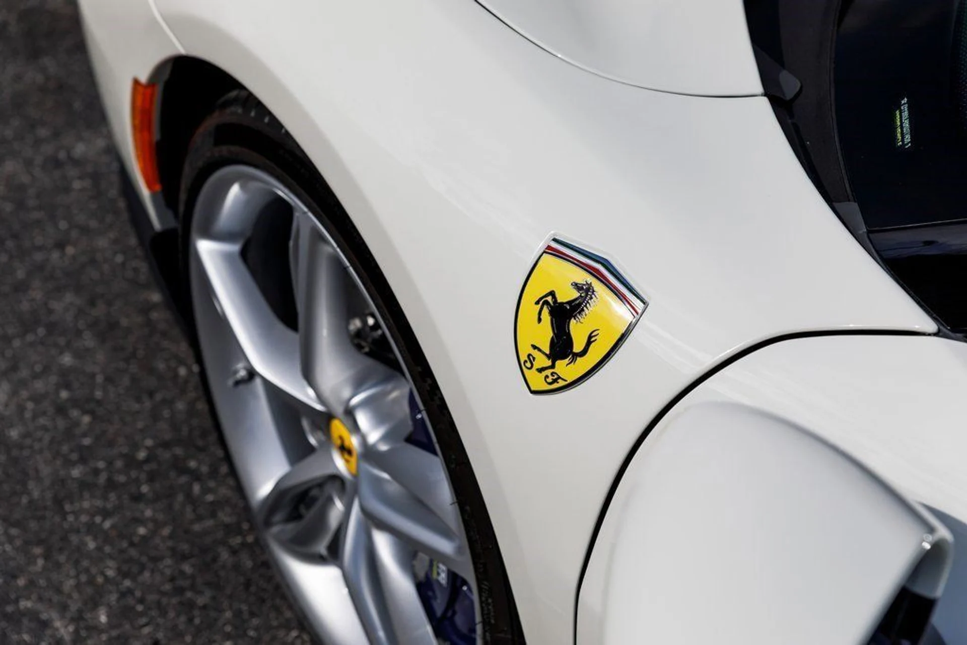 mph011_517764885_4583462e2d65468ec80cf2ee6a22357f_b4bb1a20e1