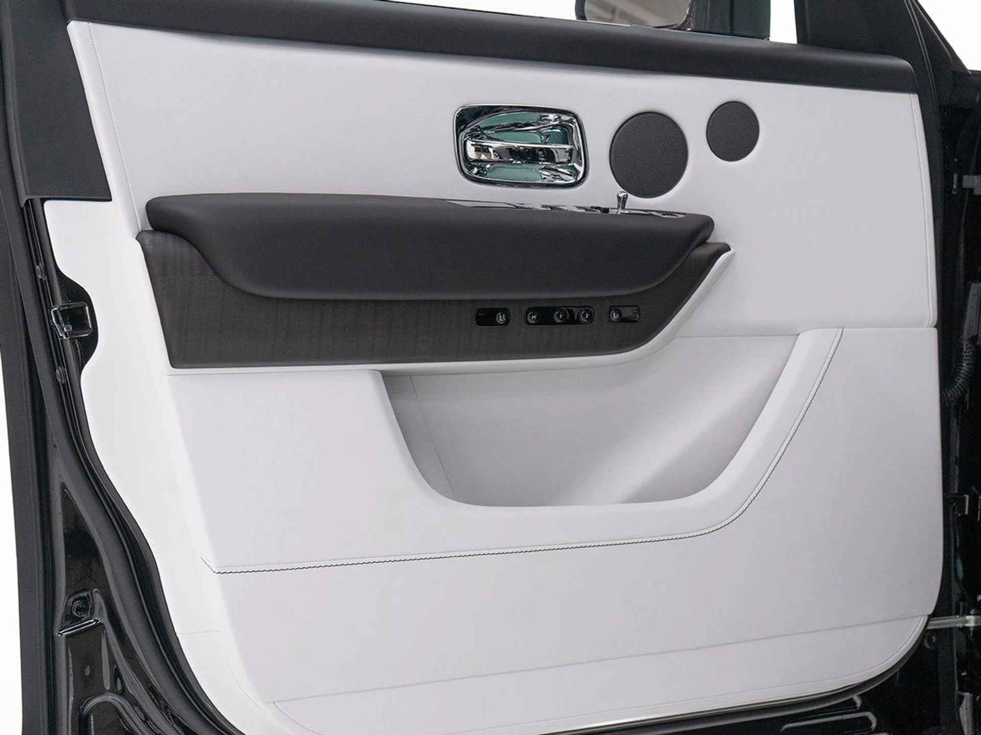 mph011_518942678_d814cf967703d7934de8908e2f9a6de7_571954130e