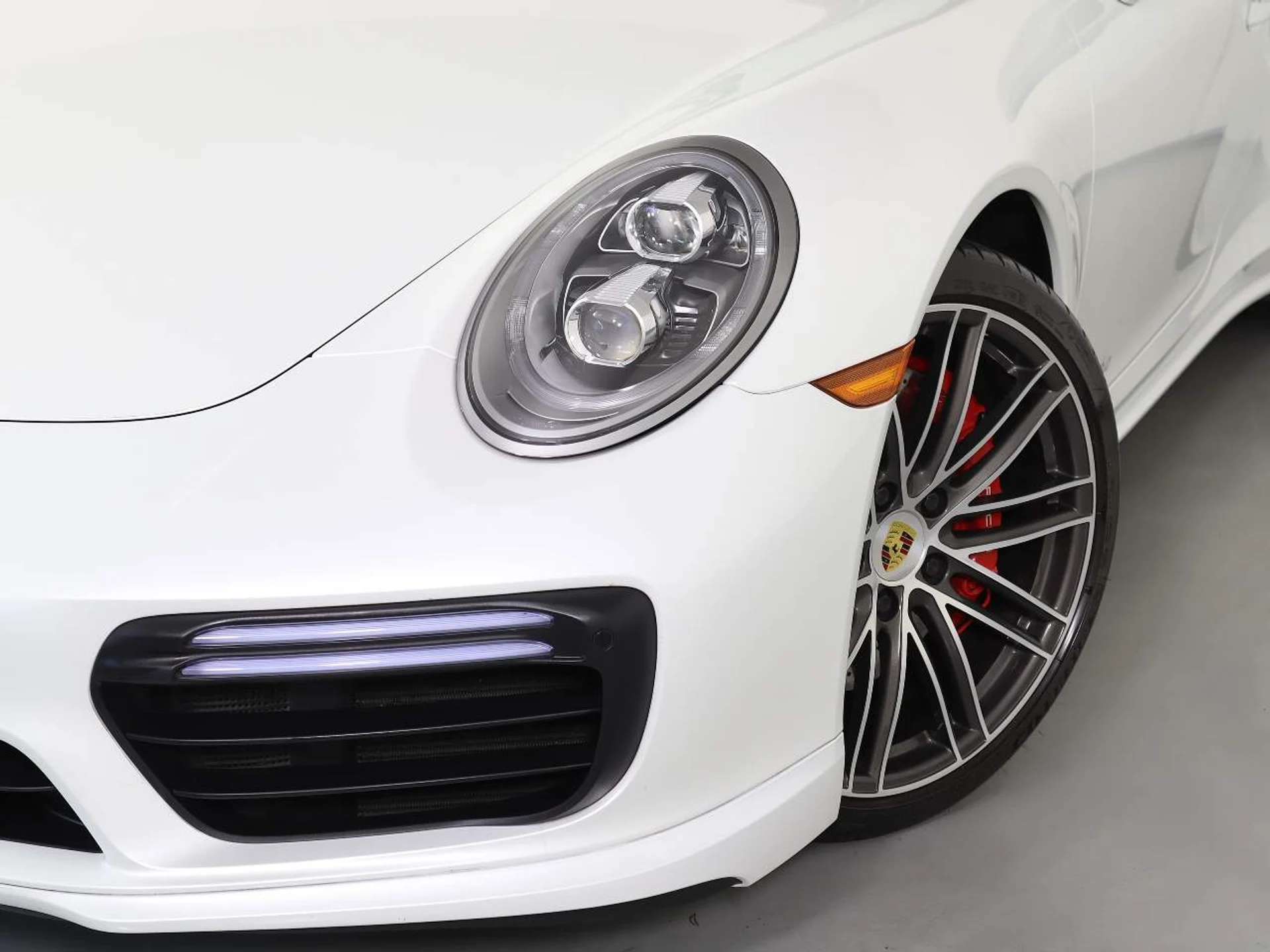 mph011_519057369_d8a3e593a91516bf8d5142b2c0e54207_252ff14383