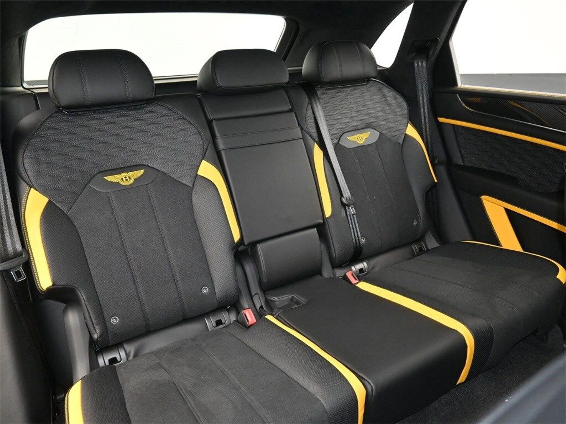 mph011_521988551_212998c3b9c1472c48b3df92553d2a18x_8b2e156ad1