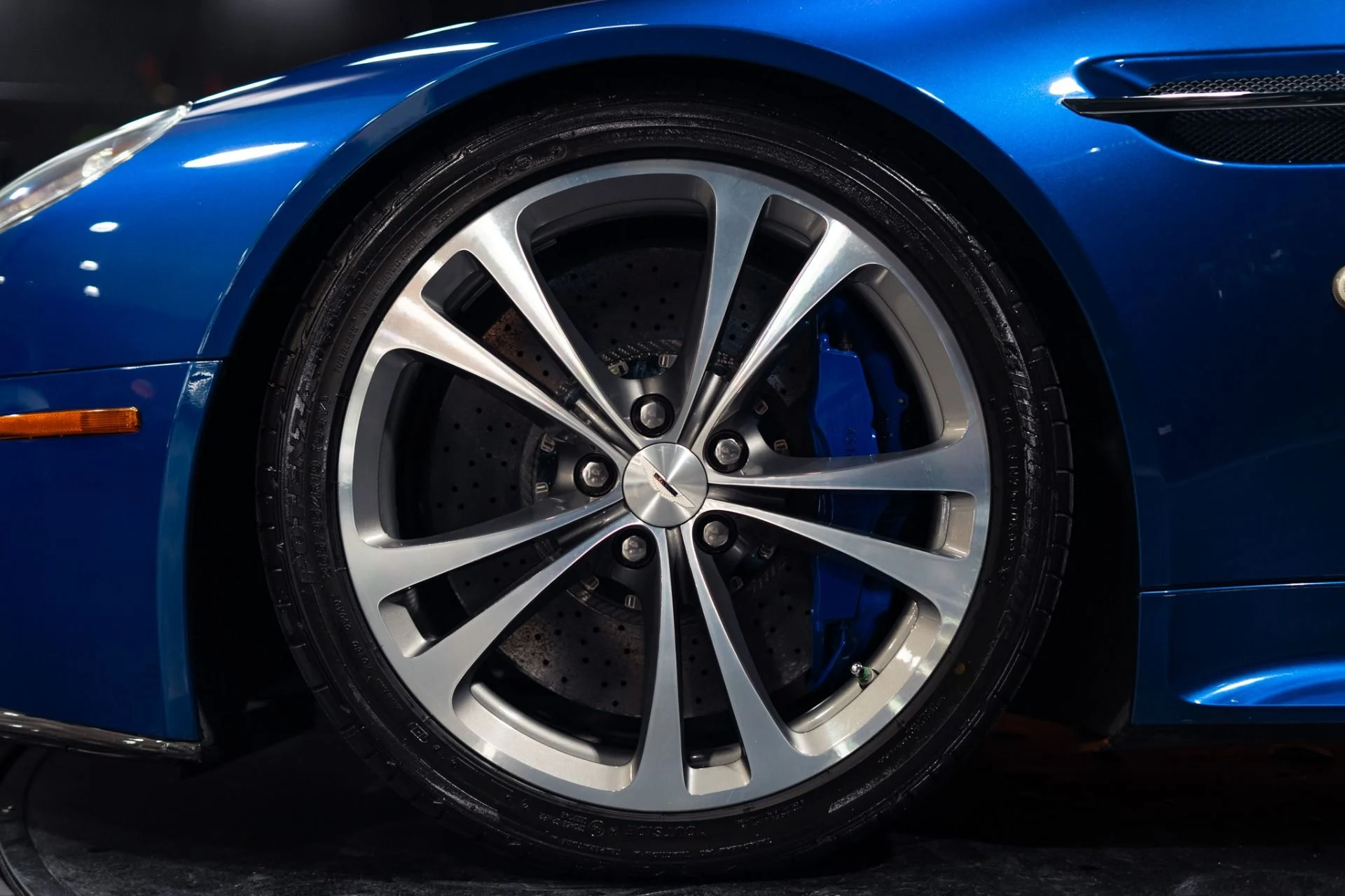 mph011_527904030_Used_2011_Aston_Martin_V12_Vantage_Manual_Transmission_Aviemore_Blue_1785170153_e04d7ee624