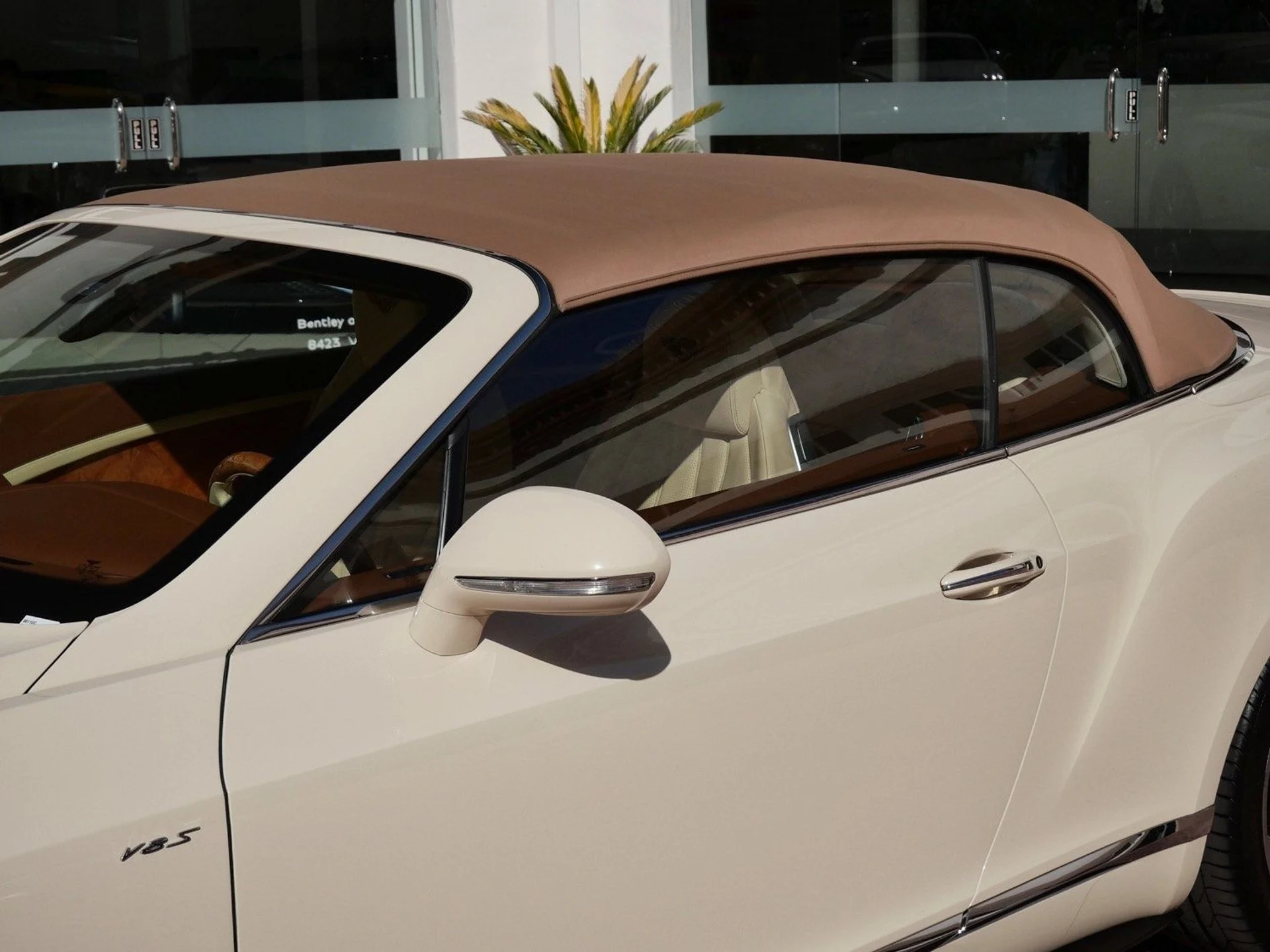 mph011_531617967_2604eb9f7ec2cb2ad4fc6f772b57ba74x_e32e246824