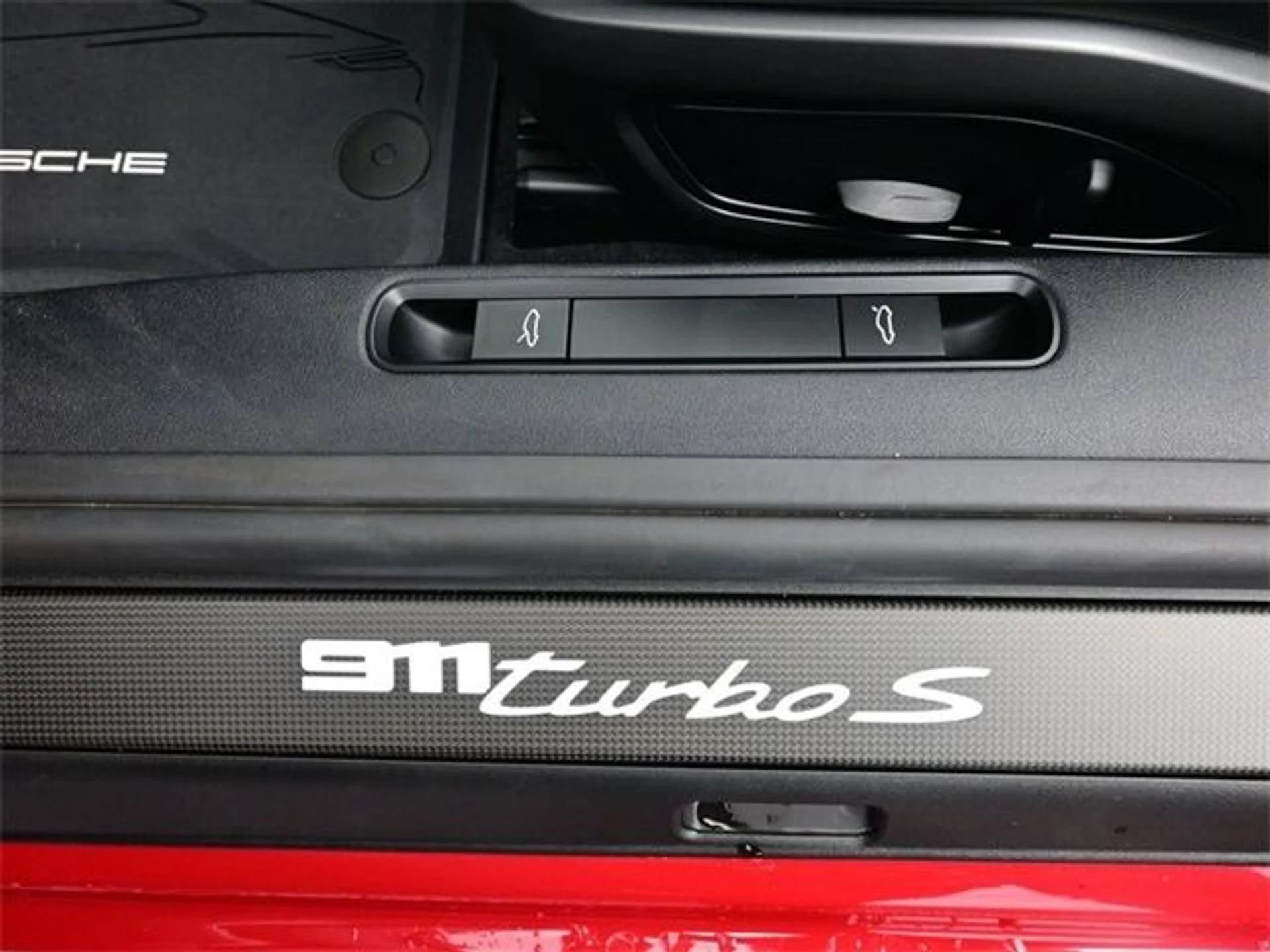 mph011_535884584_e64e539fe4de20cd8b3bb06a29f46d37x_ac84e0b74d