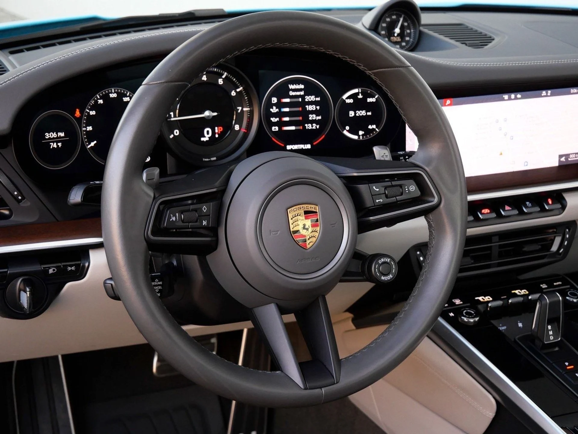 mph011_537180844_b4f71d08eb32654198fbc4b5b63d8a31x_542480ec01