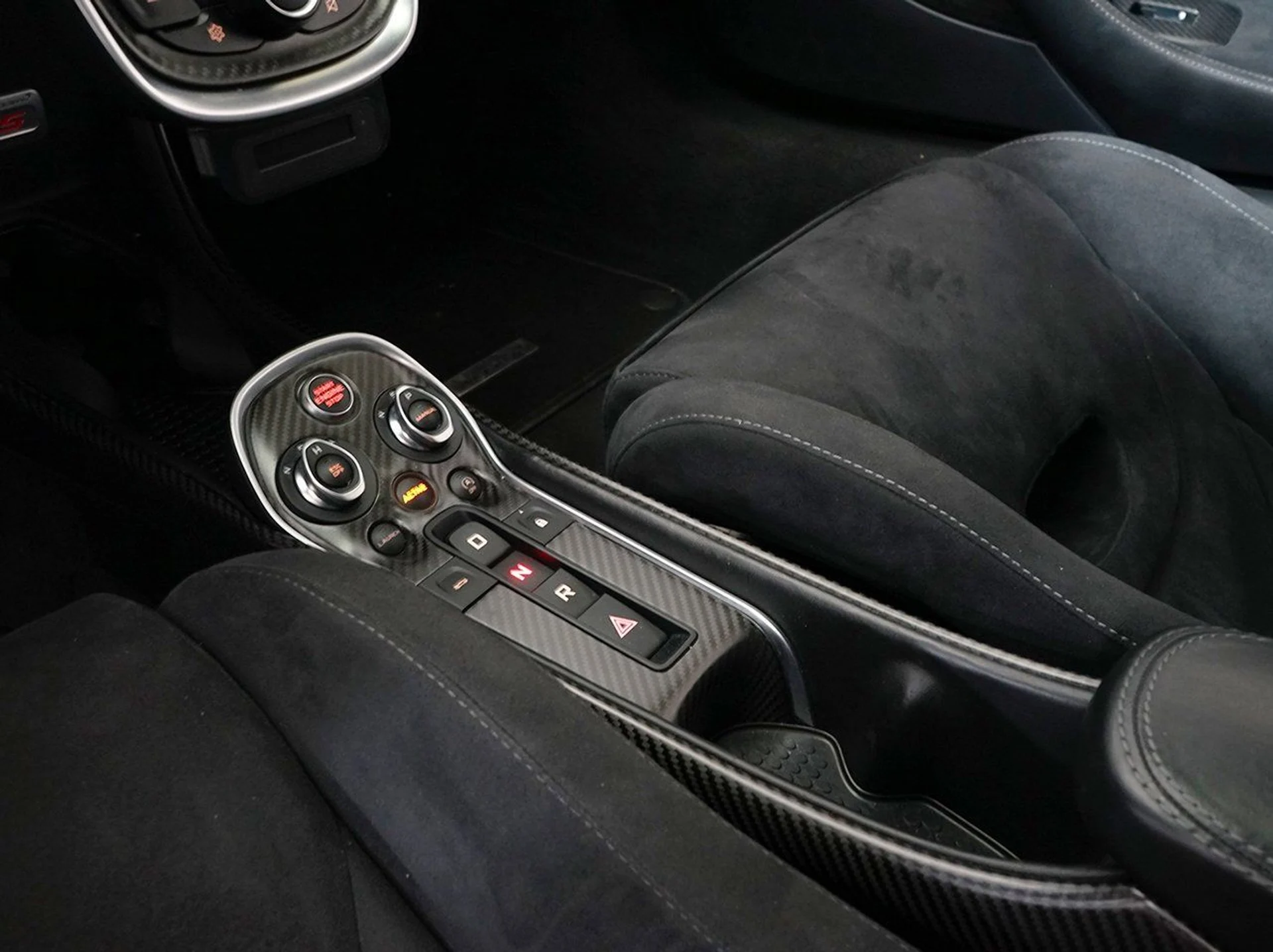 mph011_537196334_eafb3acd0a714f448b623b037d6dc991_50e10e8125