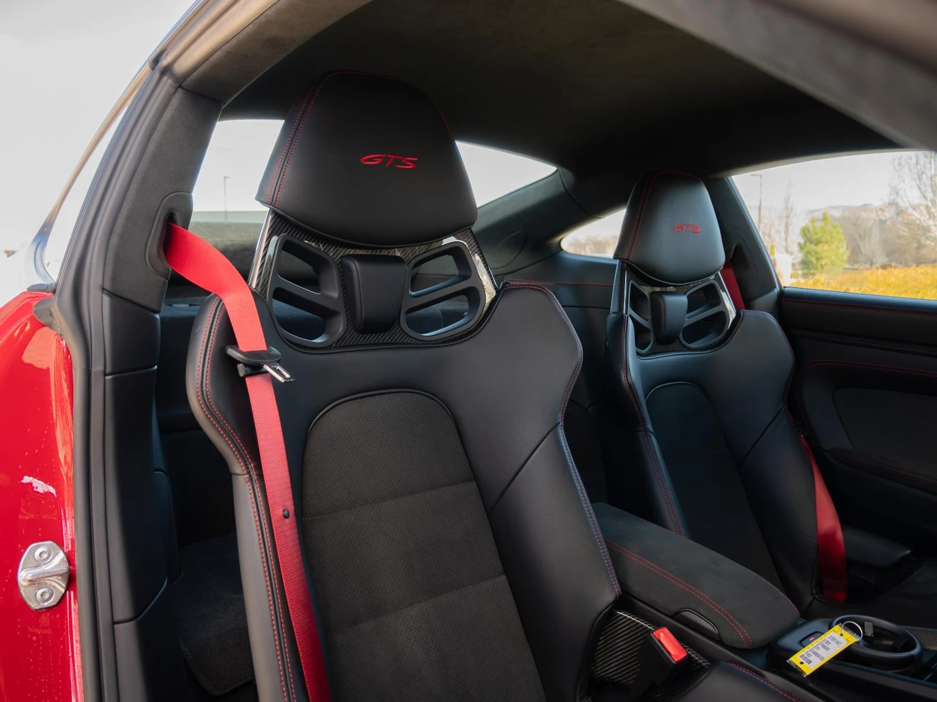 mph011_538430173_f121a45634b1906a089aadba363dfc95x_a8772e5c94