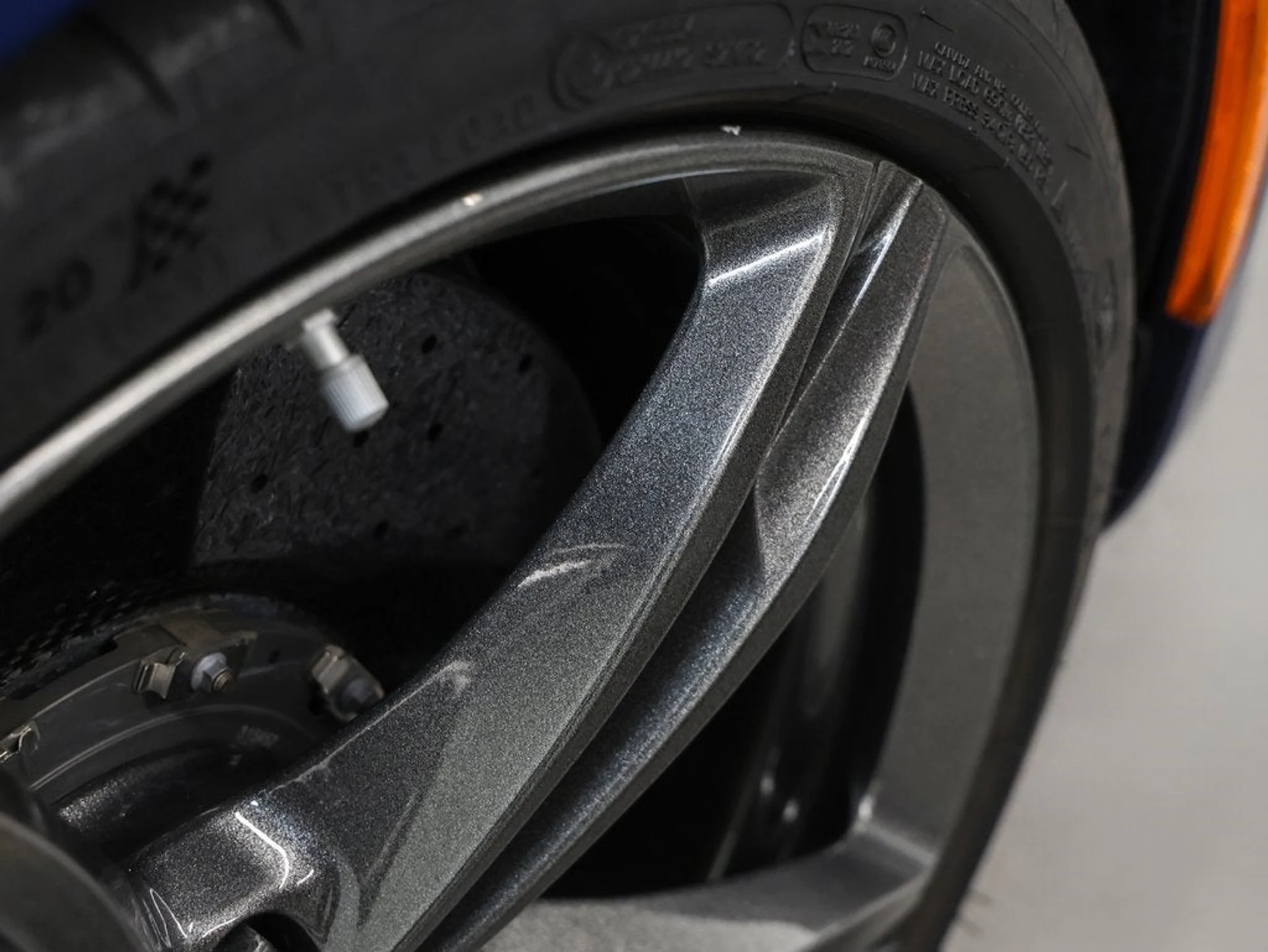 mph011_541396046_12_032968be4b