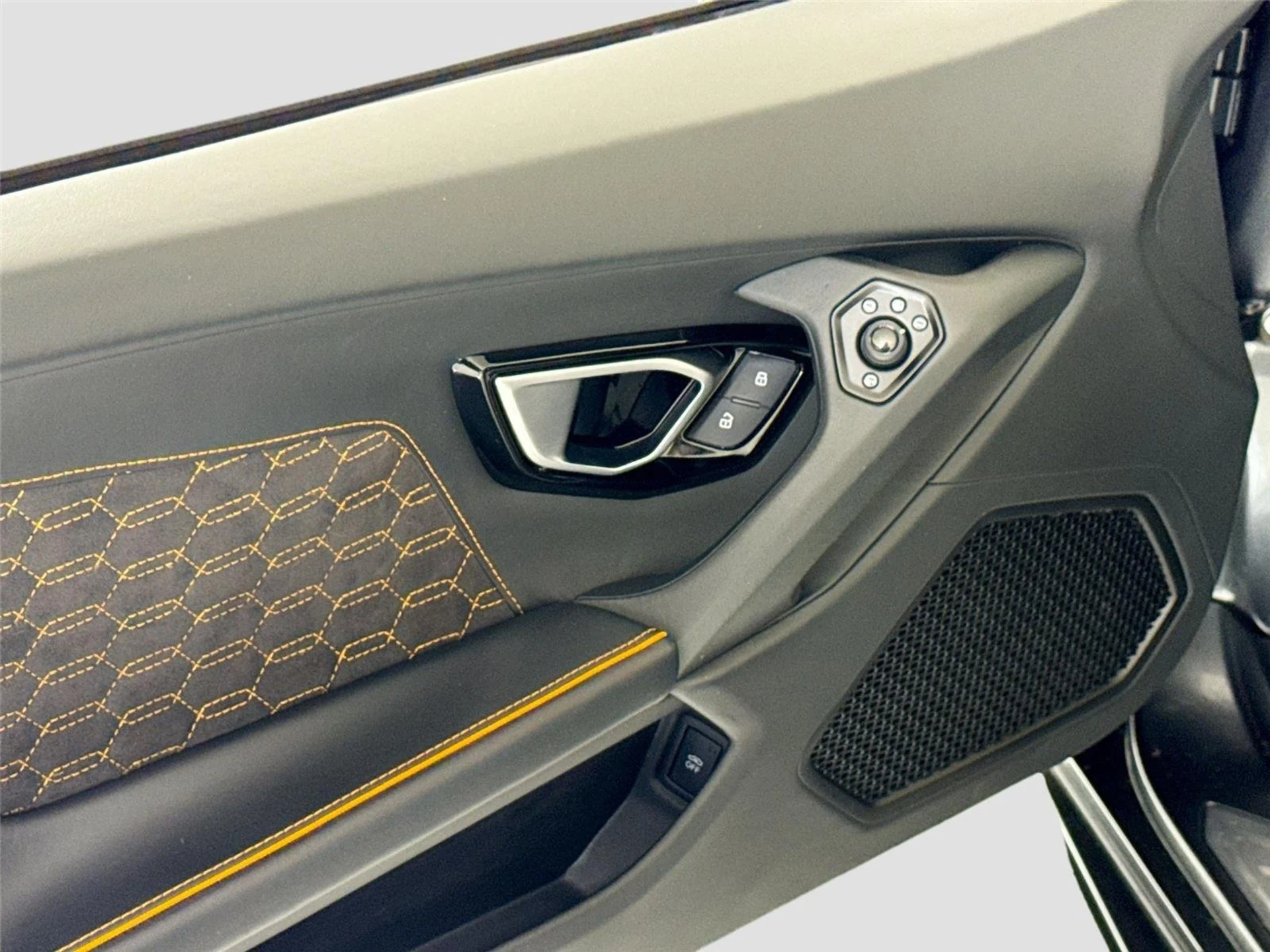 mph011_547952504_51214004397ea367b4c5824276ebd43b_2e5b2a32c9