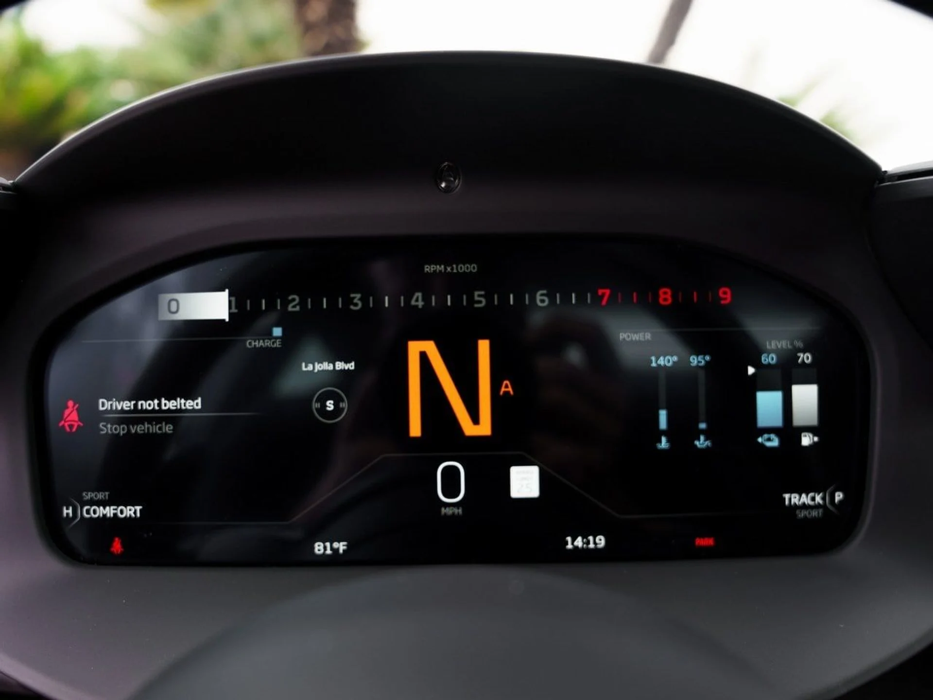 mph011_55478059_d3f99d70fe4c8ca1e02ce53f41bbb93cx_45c6406cd1