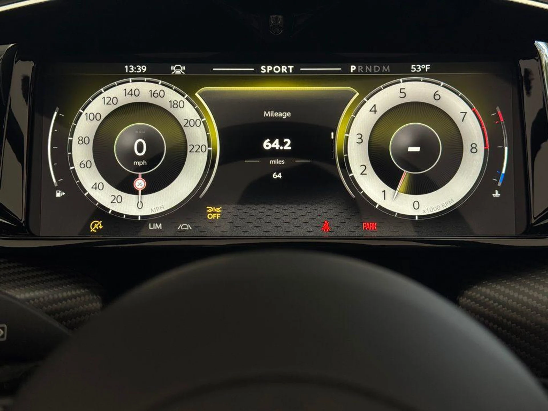 mph011_564303721_s_Ga_A_Ew_LU_Uf_Ze_Pp_Xay_Q_Tq_HKDL_3_SA_cfd3d38008