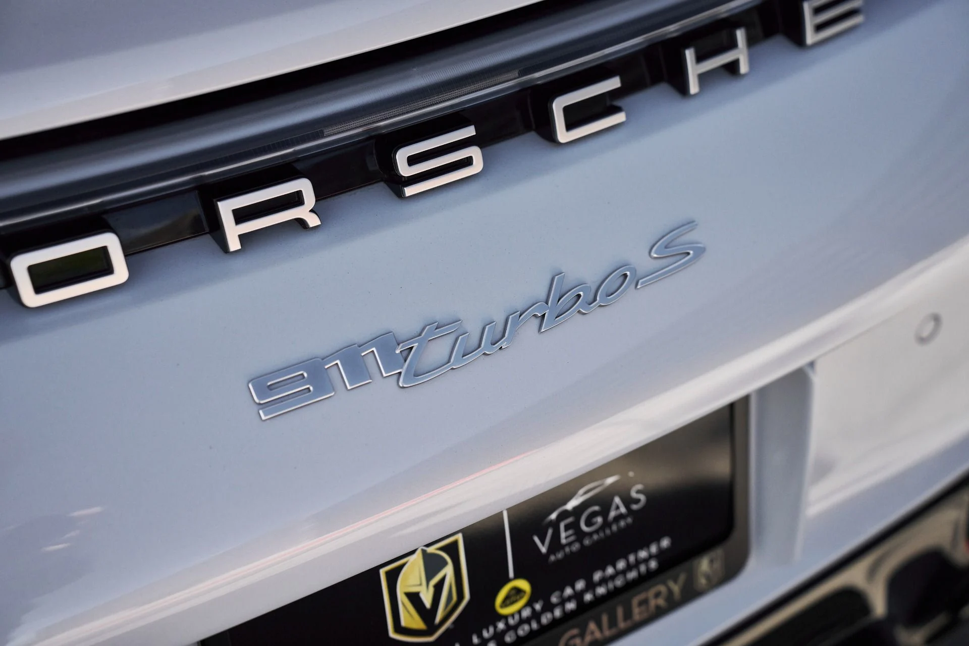 mph011_565489637_Used_2023_Porsche_911_Turbo_S_1763676461_07c72c9748