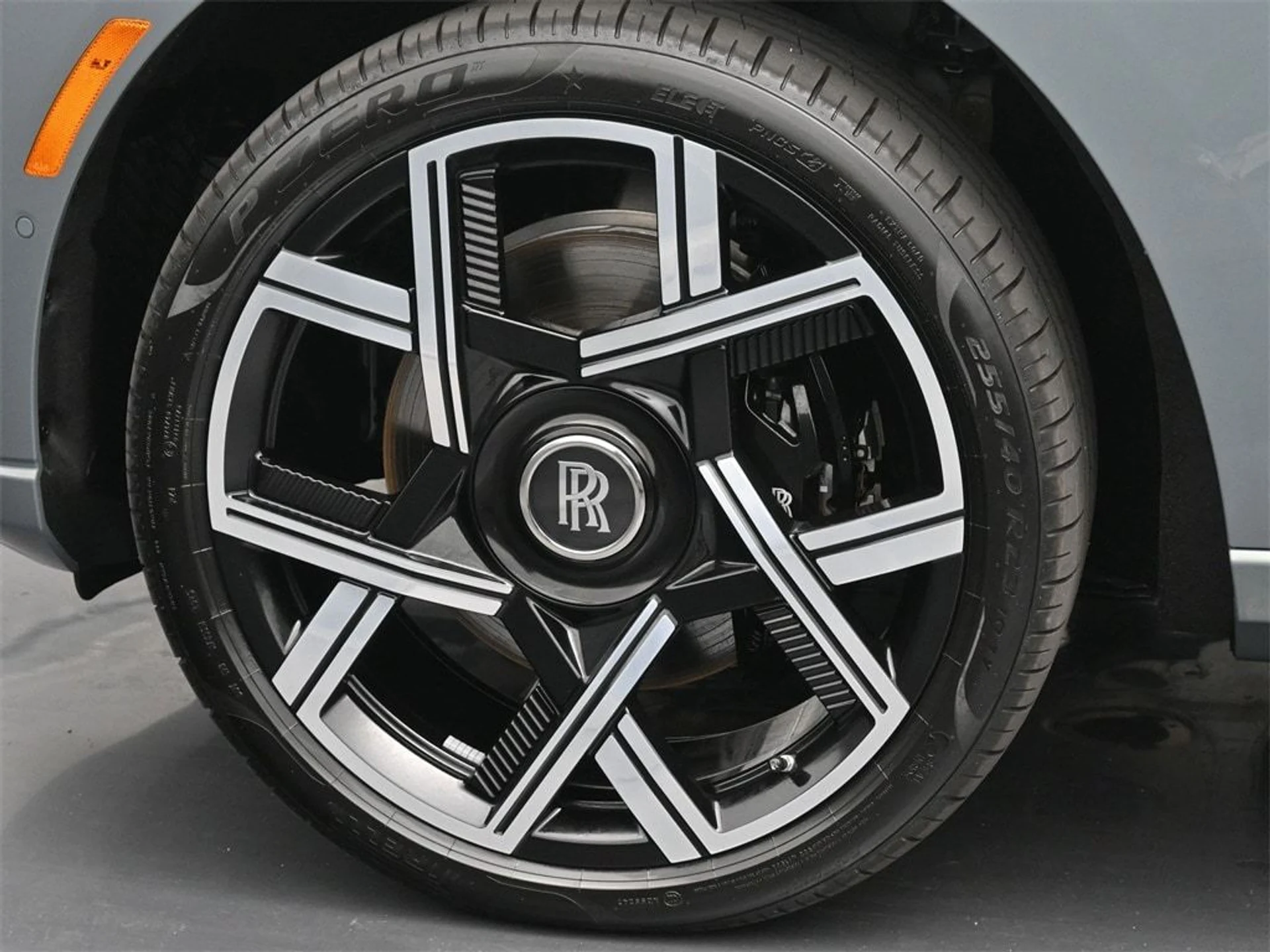 mph011_567967922_5a286cd1659238c827976b5648e8f15cx_f7c0a74108