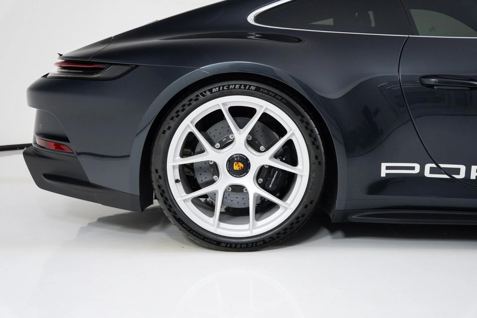 mph011_570663862_Used_2024_Porsche_911_ST_1791913182_fc82fabbeb