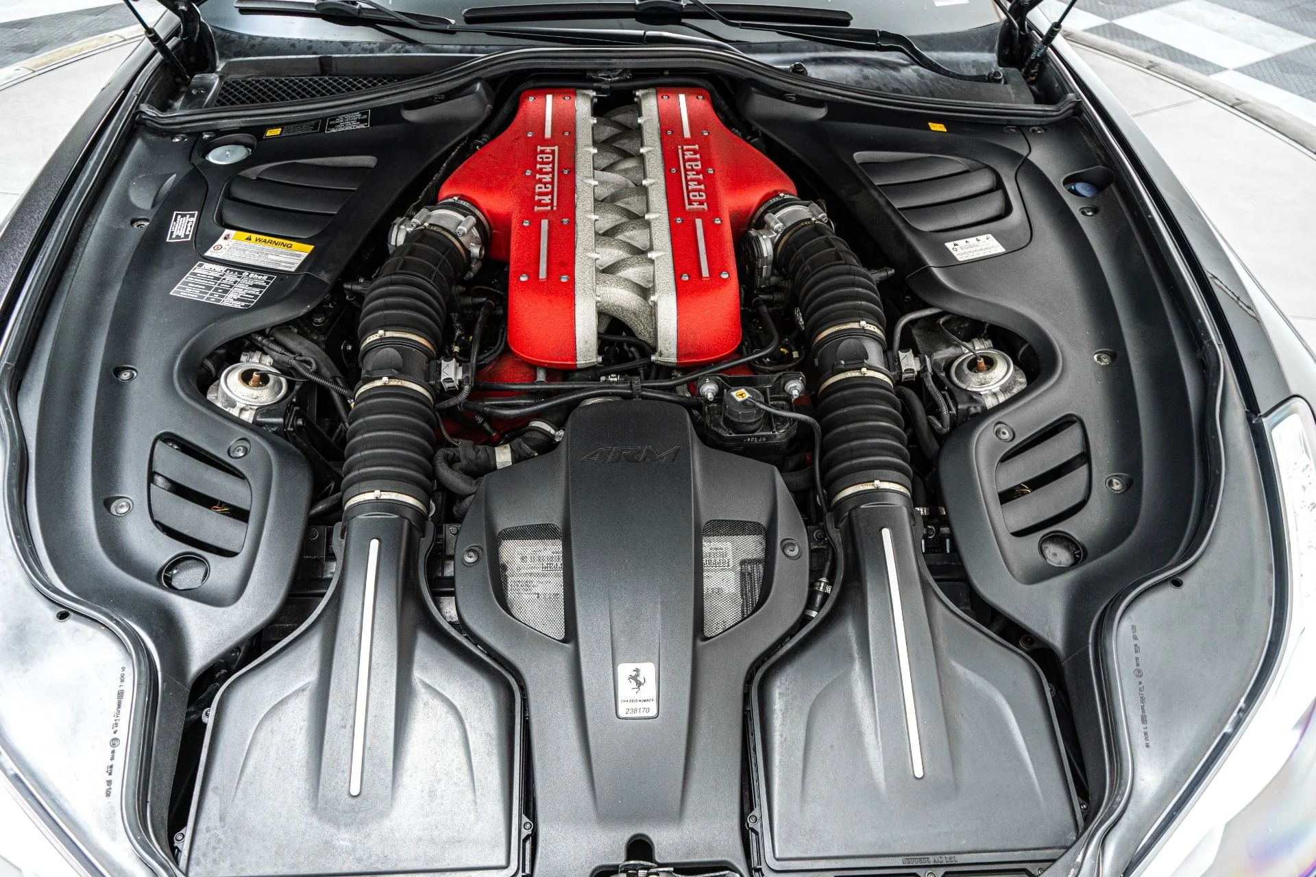 mph011_571448547_Used_2019_Ferrari_GTC_4_Lusso_1790632614_2e8190d64c