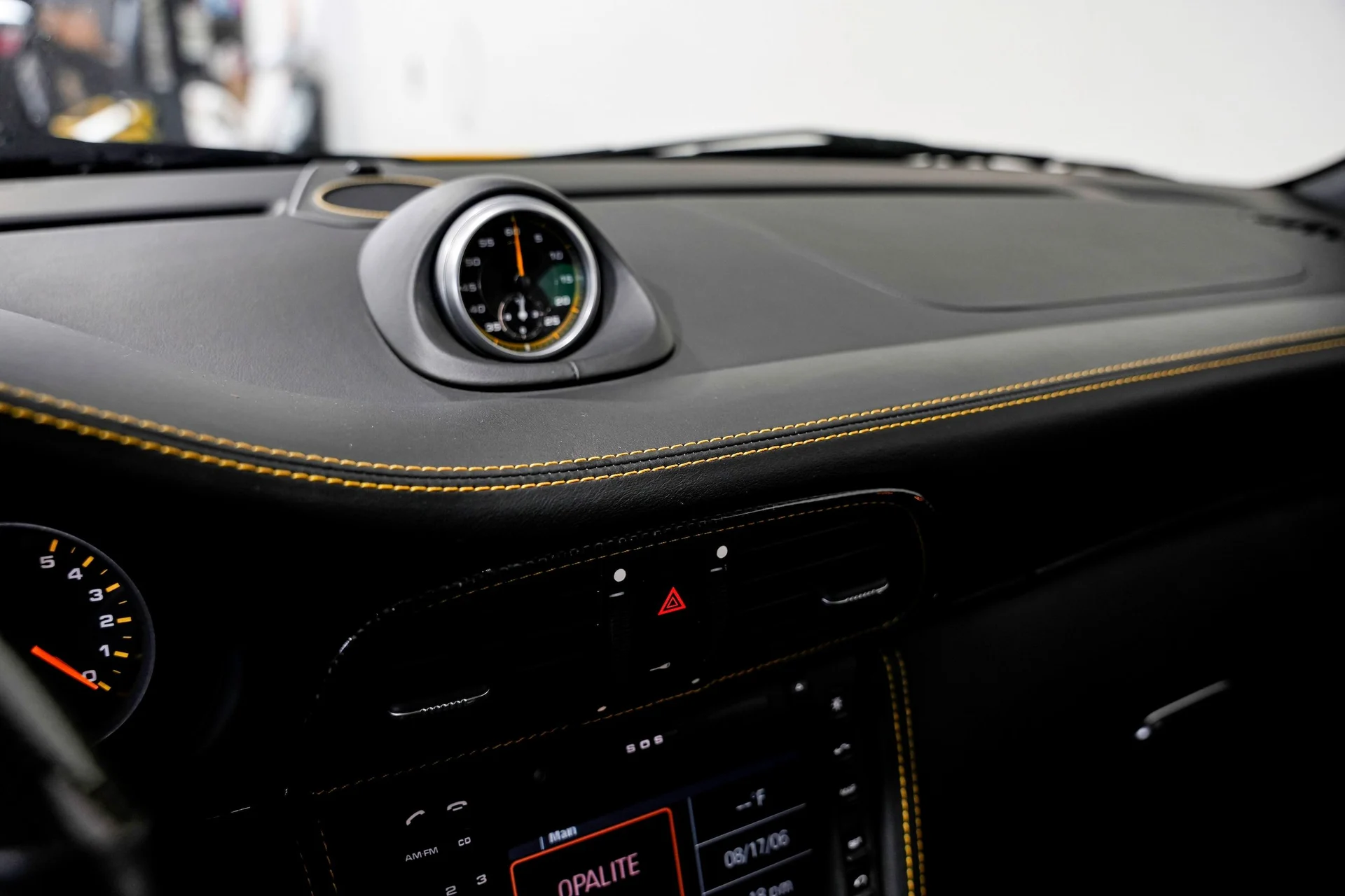 mph011_577522321_ff08ed47327b0f4dbae99c6a56fef771x_700cf8e31b