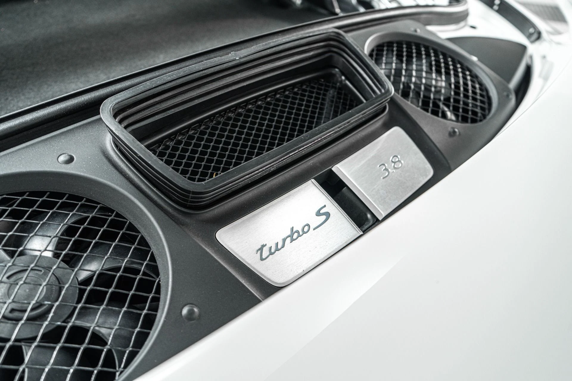 mph011_578721448_Used_2019_Porsche_911_Turbo_S_Cabriolet_Factory_Aerokit_Burmester_Audio_Front_Axle_Lift_1778507035_820da59177