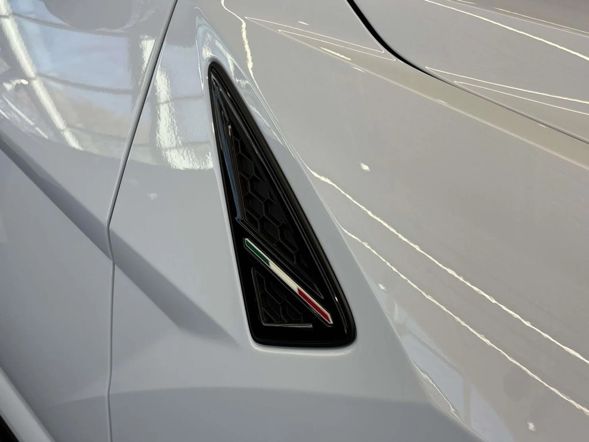 mph011_578728346_6371ad0da27b0e6fed340ce296685d1ax_3f0a0d306c