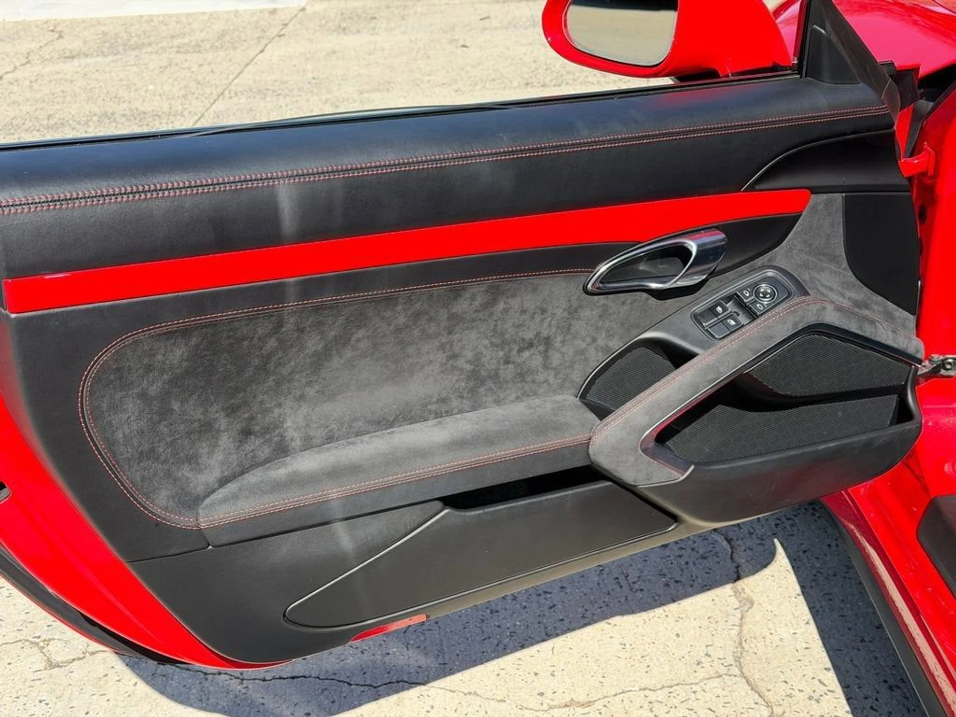 mph011_579032109_6916566087d540cc91128c9ccbc6fd31_4c617089b1