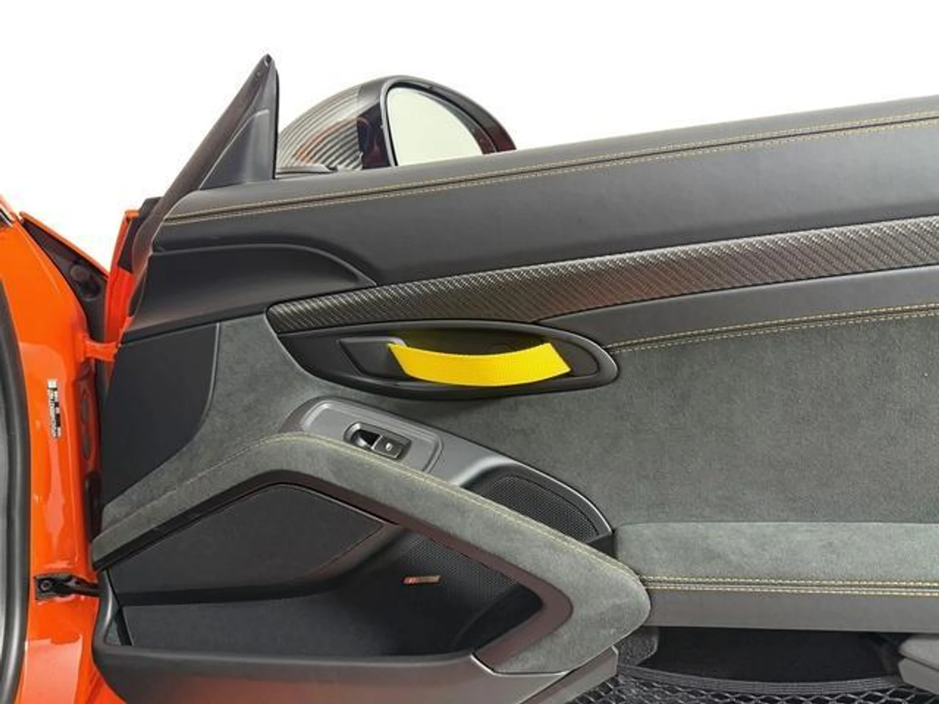 mph011_588586500_F7e2_PW_Rn1_L_Vzv_IX_Rz_Z2_V4_OAN_Zp_Q_8392ec3325