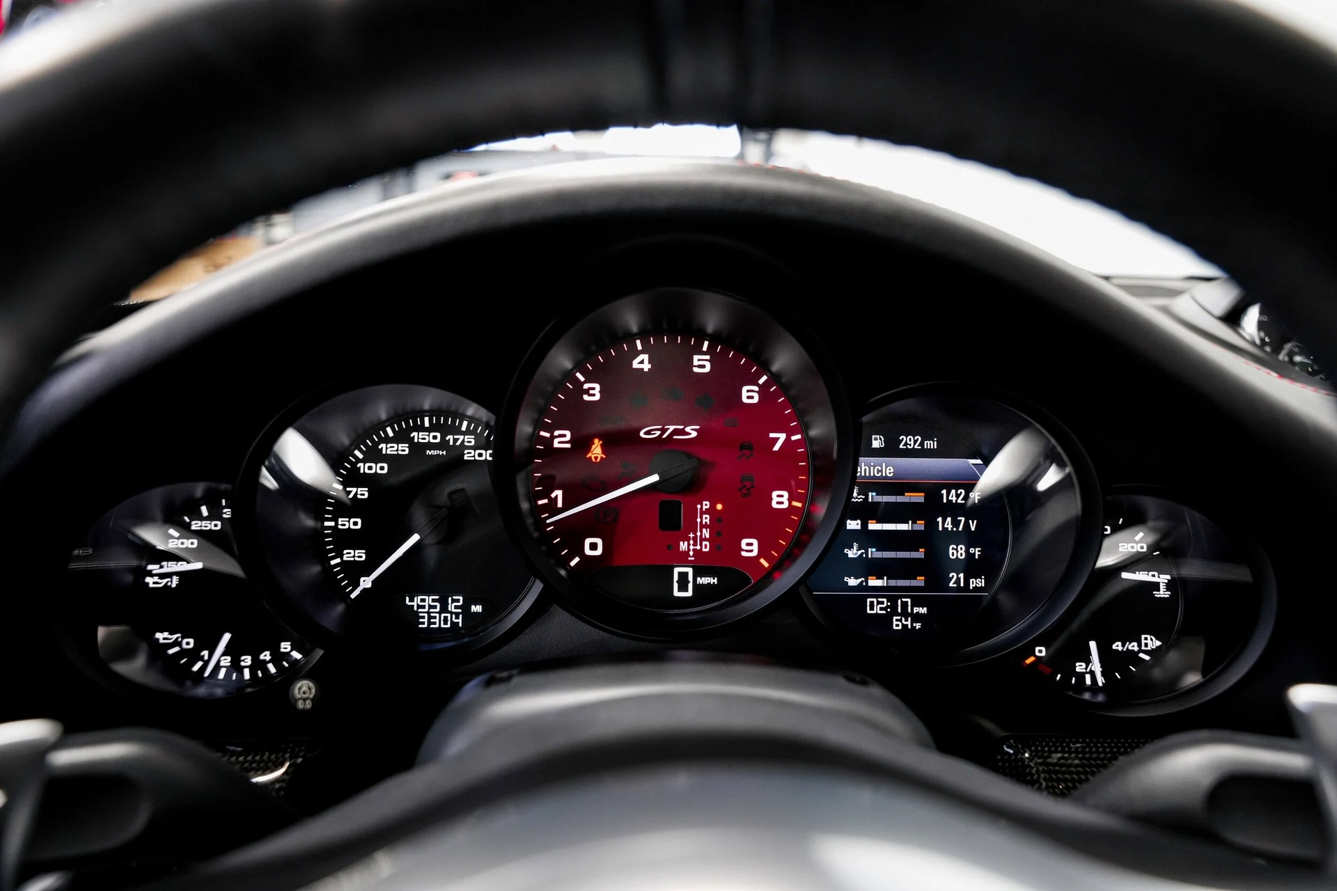 mph011_590059797_2e7c2fa26e982028b8dc8332c4552115x_9994f15fad