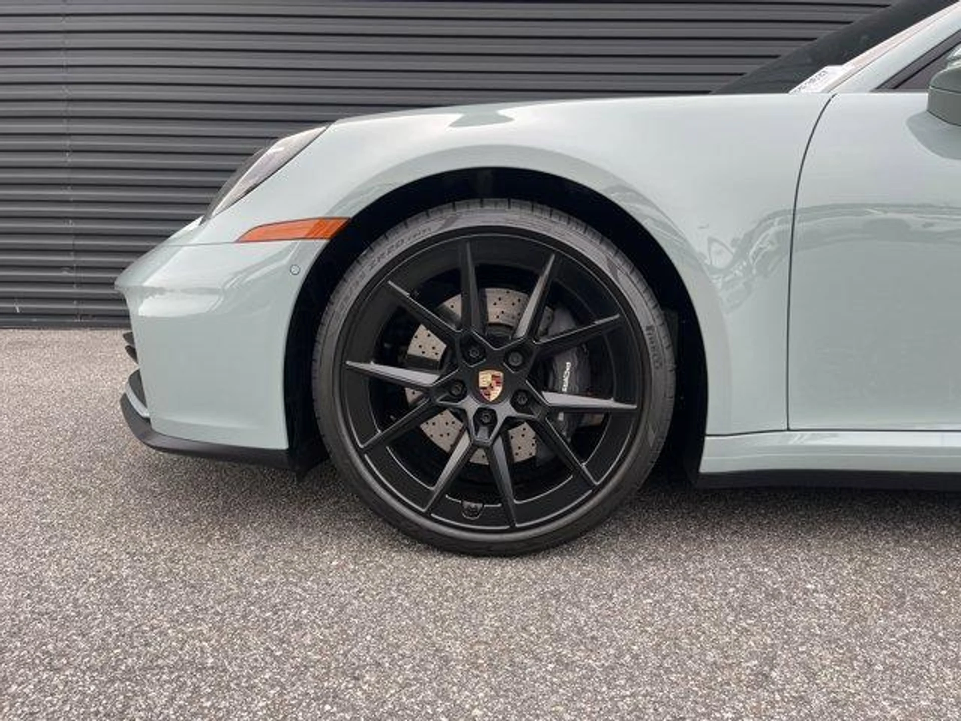 mph011_590548987_G5_Hx_Se_ZU_Nf9_DAX_4_ZS_Ym9e9g_N_E_822bde9d2b