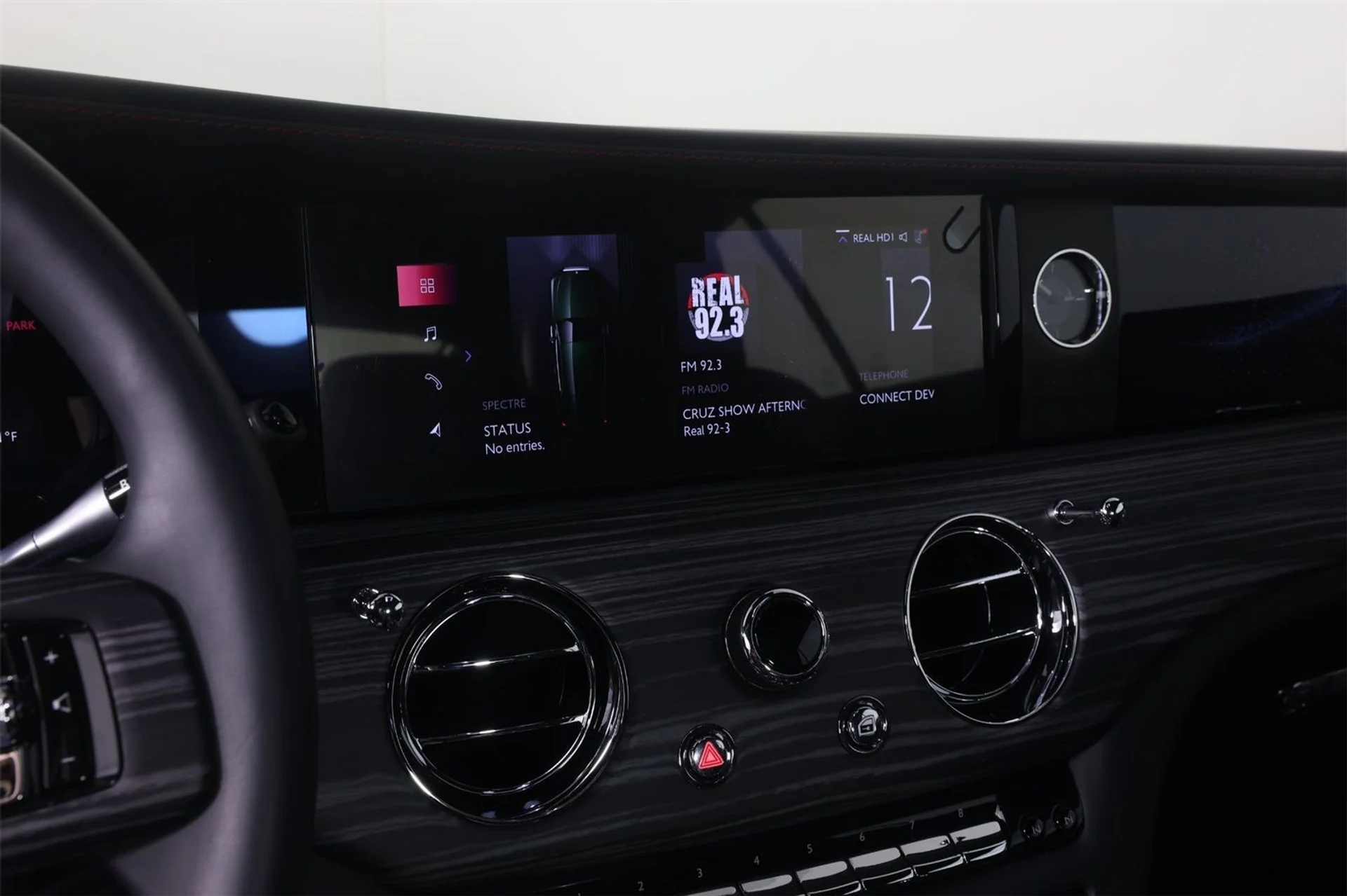 mph011_590612476_ce6875d8000e26b2bad15ccdd50af57d_5b0826832a