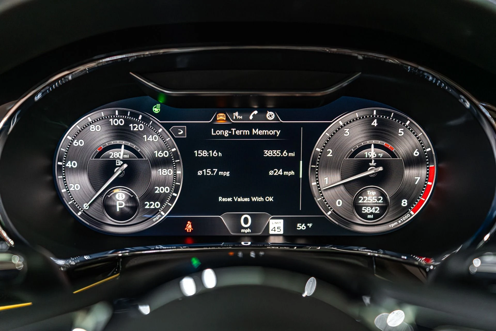 mph011_590629501_13117_p12_l_f5bbf7bc94