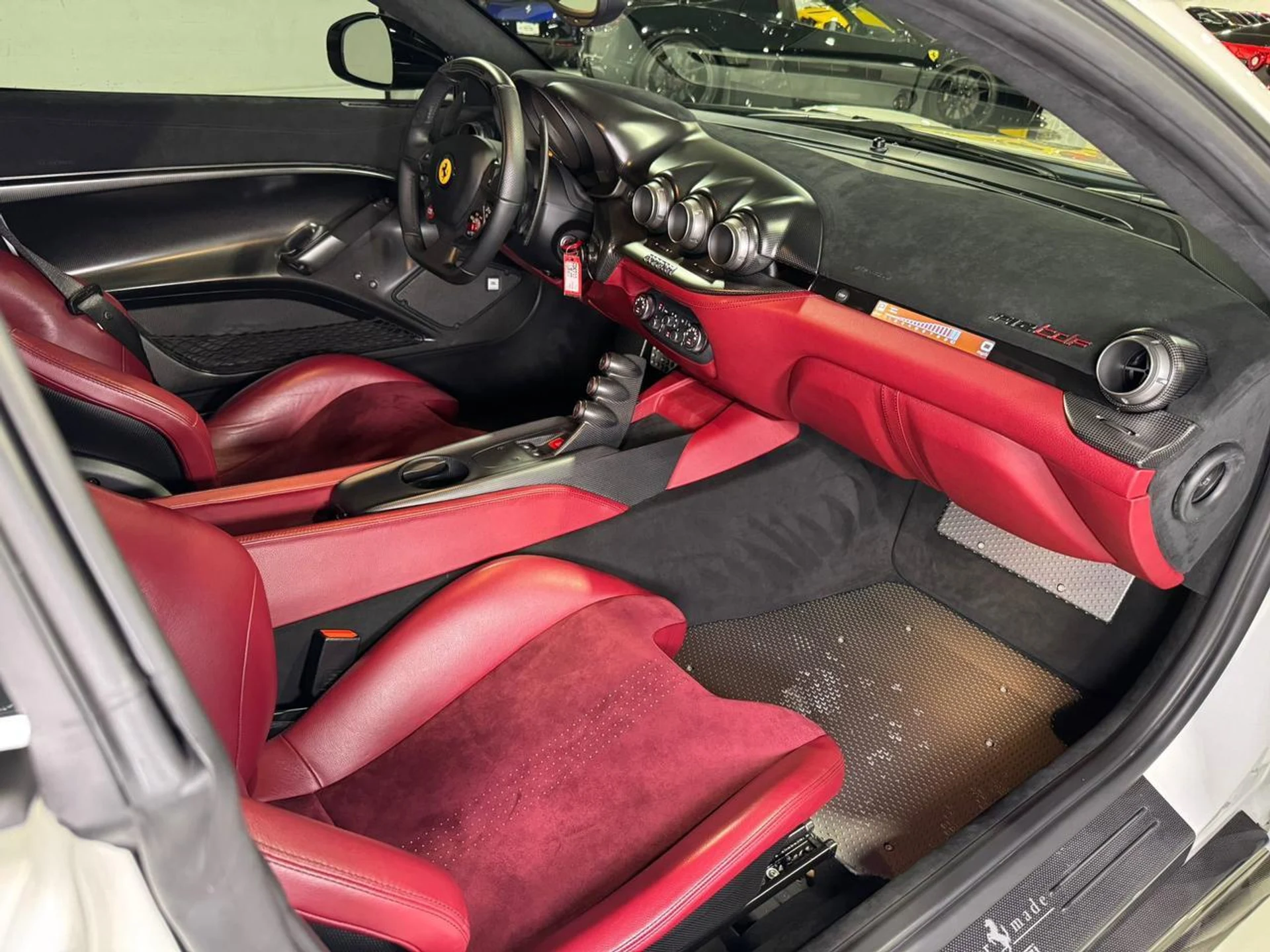 mph011_593798976_208b1c186d51dea1c267f128f2190db7_27745f4dd8