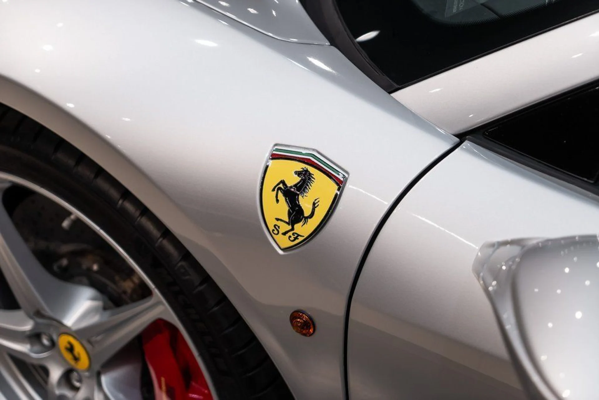 mph011_595153177_85ff5c28602c047493e58e87f5684449_26c818a071