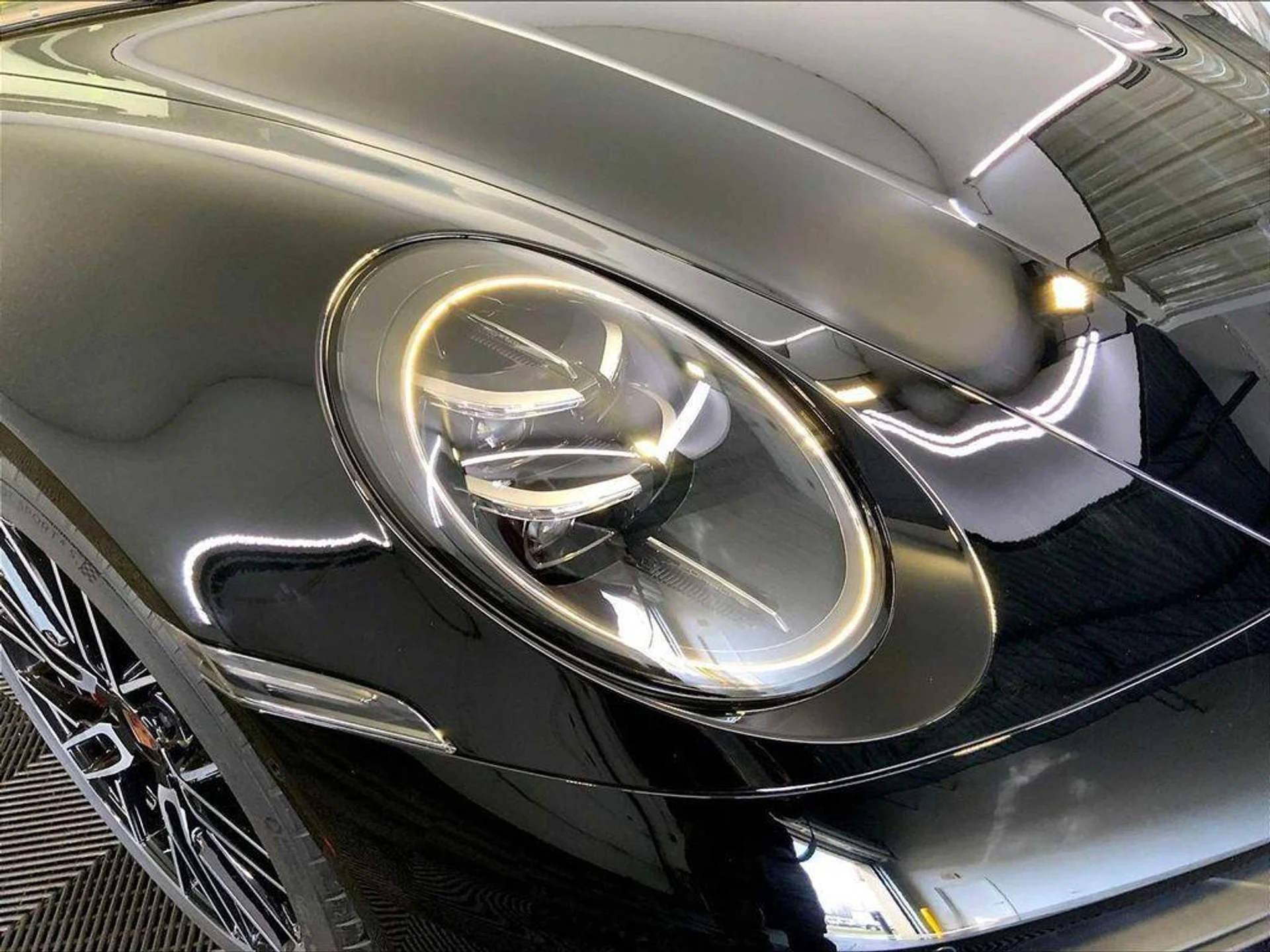 mph011_59613940_3_V_Wqon7p_G_Wq798_Qv_EVC_3_Ci_Kqun_Y_1e43999128