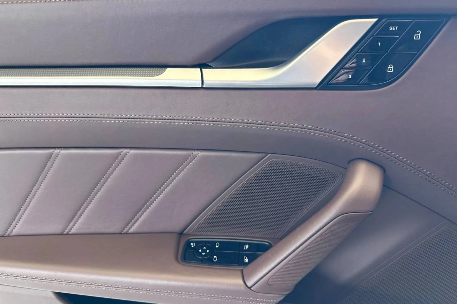 mph011_596340600_1280_1f5118c448