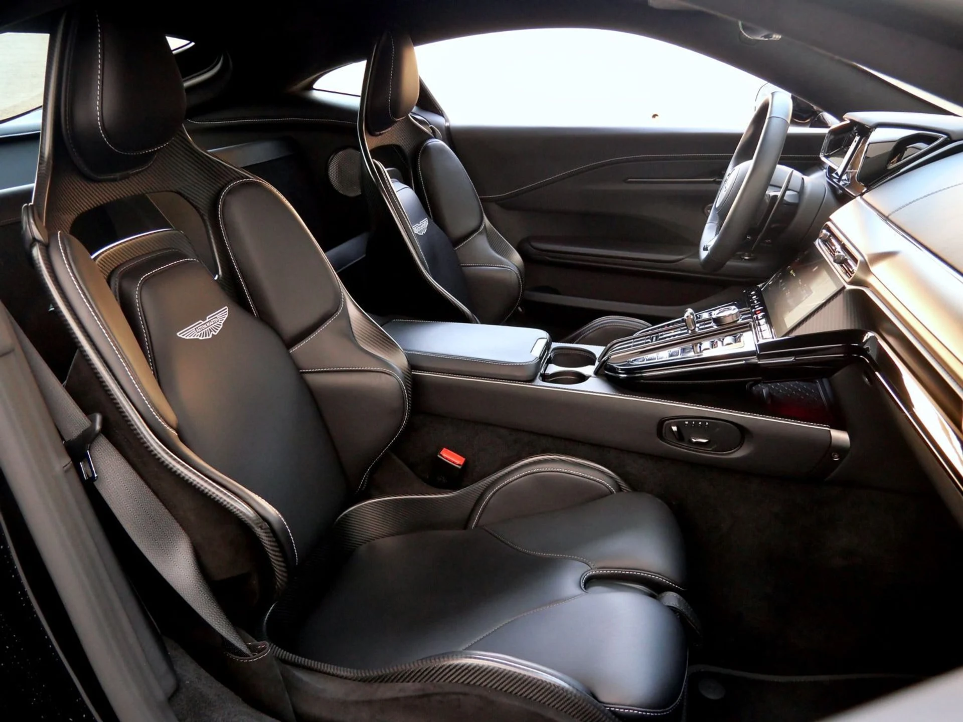 mph011_601073970_d126ac6c8ab84f49bd258387f95d7014_8f53cab6d3