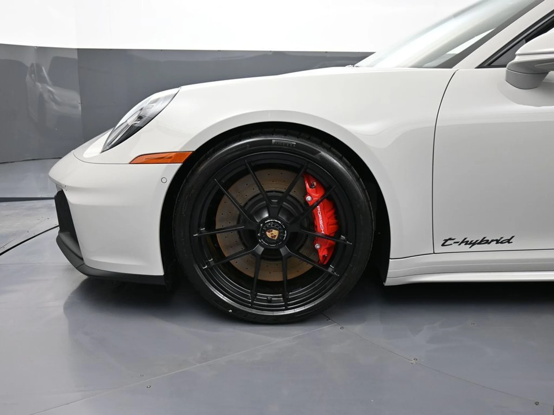 mph011_605275332_6967d452_5a09_4f34_bac1_dcbd58ea076d_dac76712c5