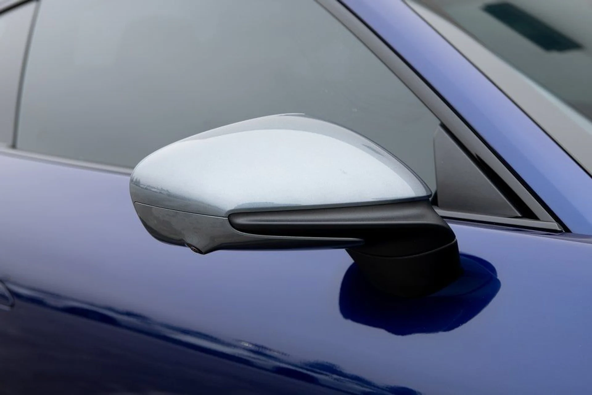 mph011_605662552_956f04fc5ae5265f0b85fa09994d6802x_d980c56bbf