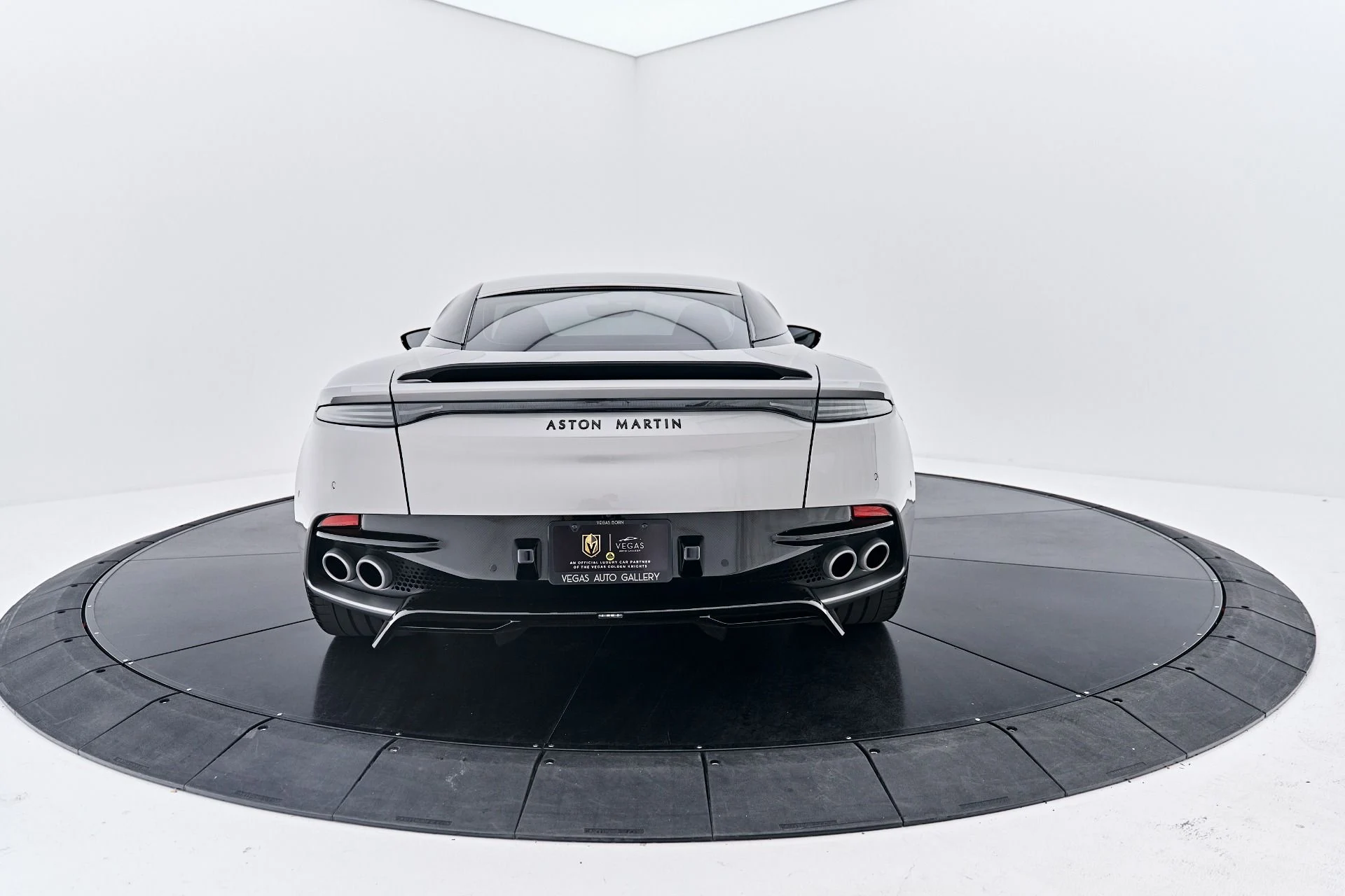 mph011_605822738_Used_2023_Aston_Martin_DBS_1790369839_798f323cdf