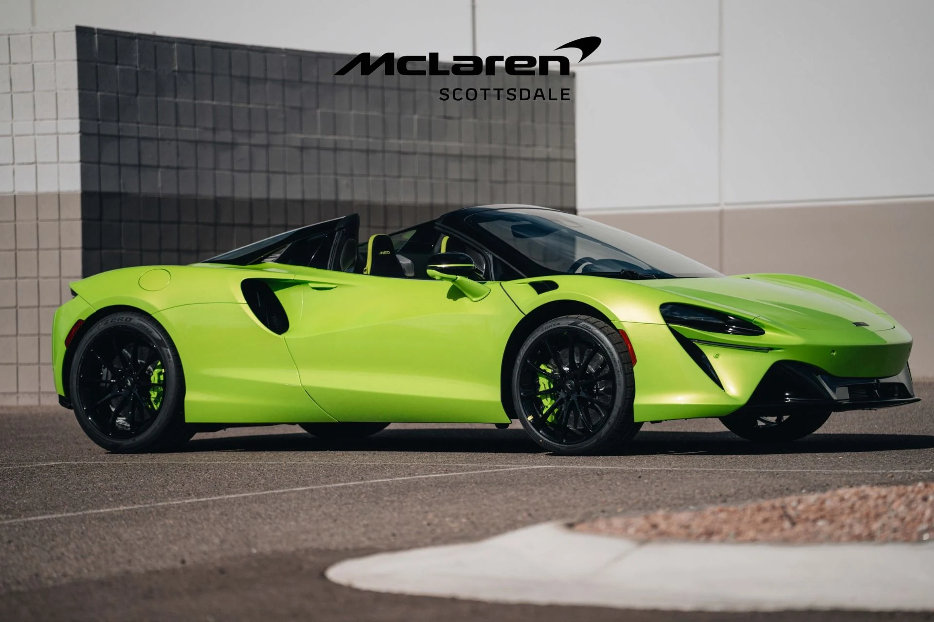 mph011_608076319_Used_2025_MCLAREN_ARTURA_SPIDER_1732371768_d692e5a9b1