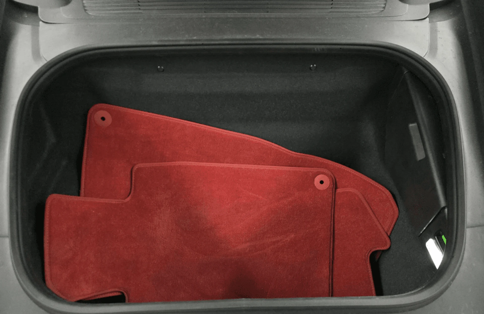 mph011_614011193_bses8yrwyn581tlj7rzfhrx9lwiy_15c9d980ce