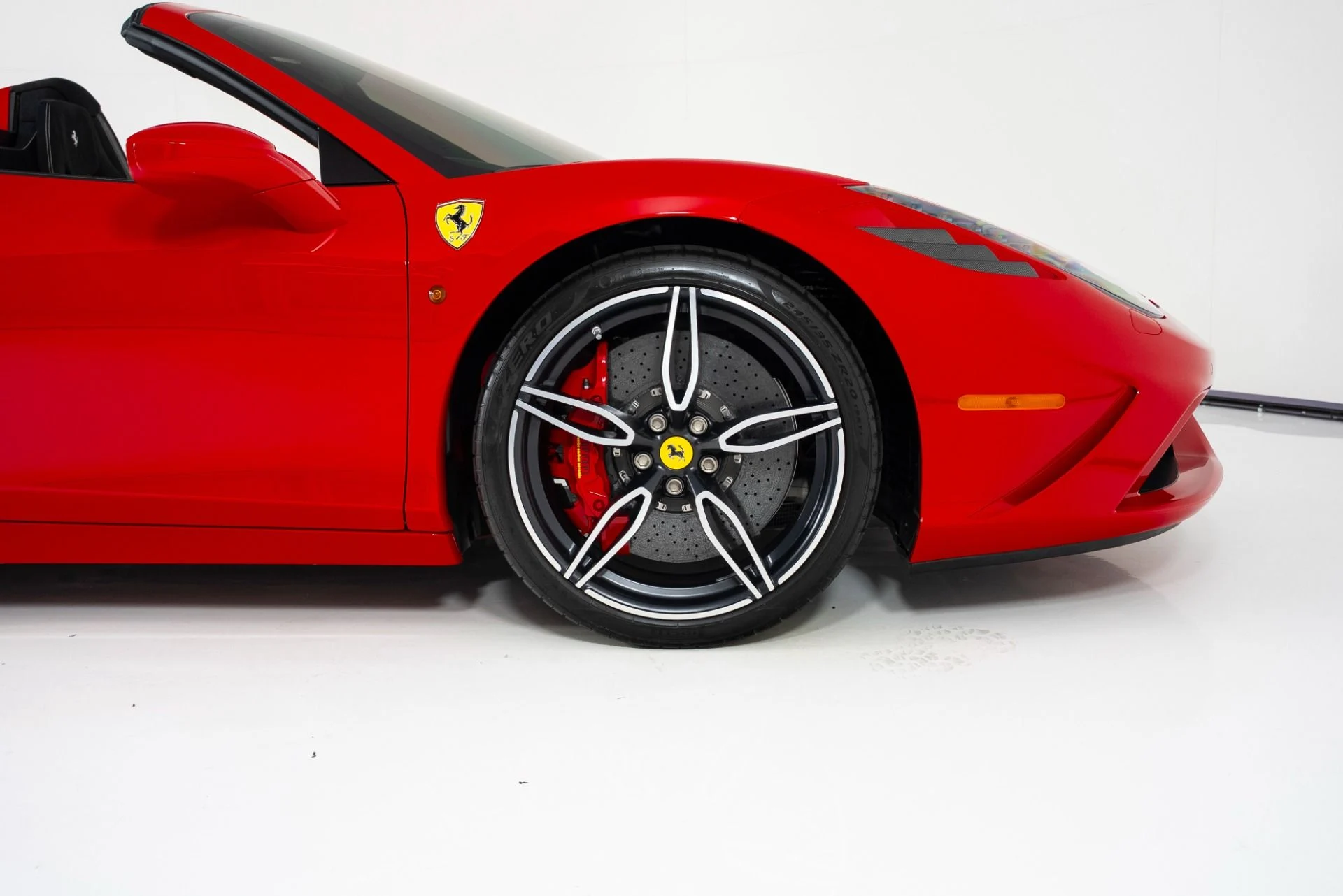 mph011_615930104_Used_2015_Ferrari_458_Speciale_Aperta_1760034933_467495d95f