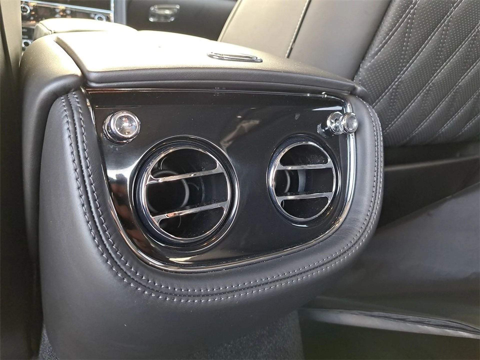 mph011_618958781_492569e834b7b94c96983b301922509c_b289b93001