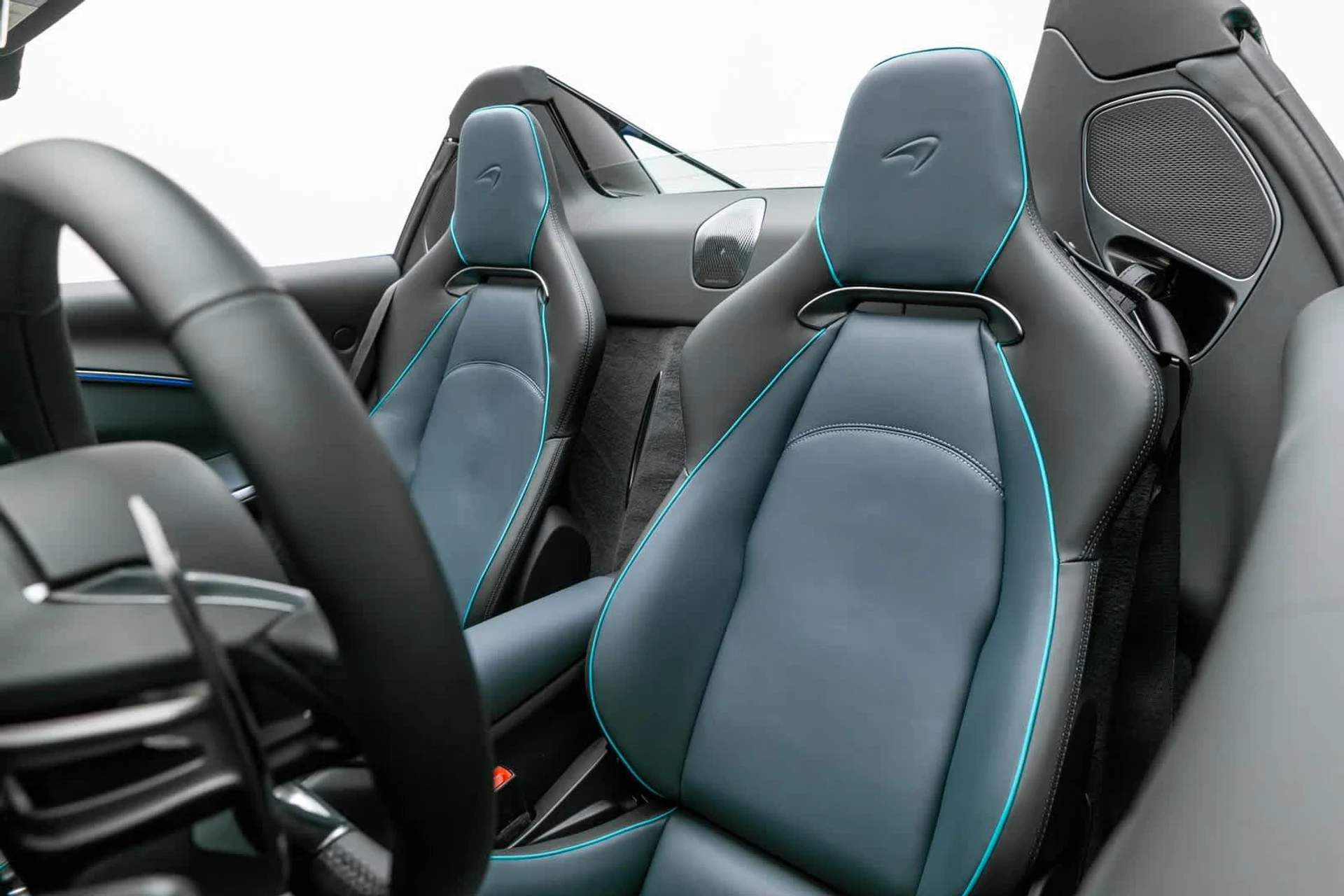 mph011_622698056_12_a9a0613b7d