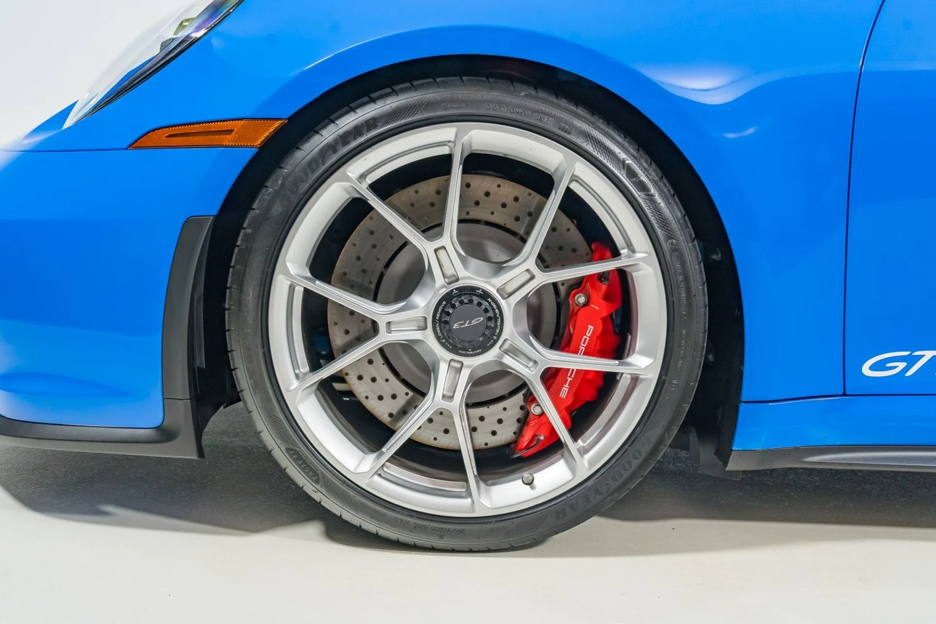 mph011_623734095_7dfabcf83bfc4d04b5d37dffd32dd189_ce525c2d94