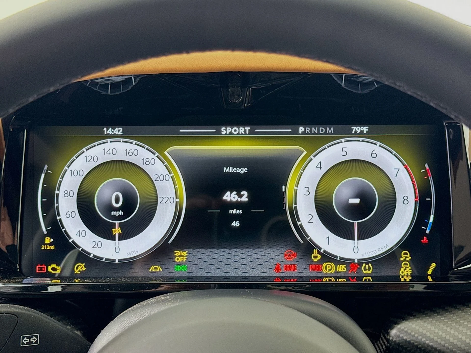 mph011_624148357_42f419ec59e6e481e0e22a865aad4d2dx_5bc9804b27