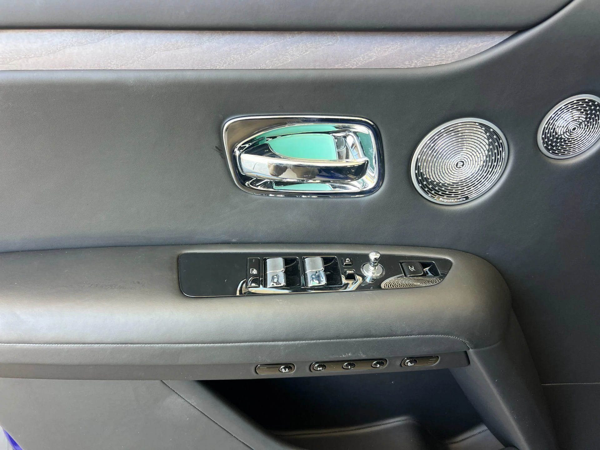 mph011_626254069_Used_2026_Rolls_Royce_Ghost_1780994439_4965fb4d3d