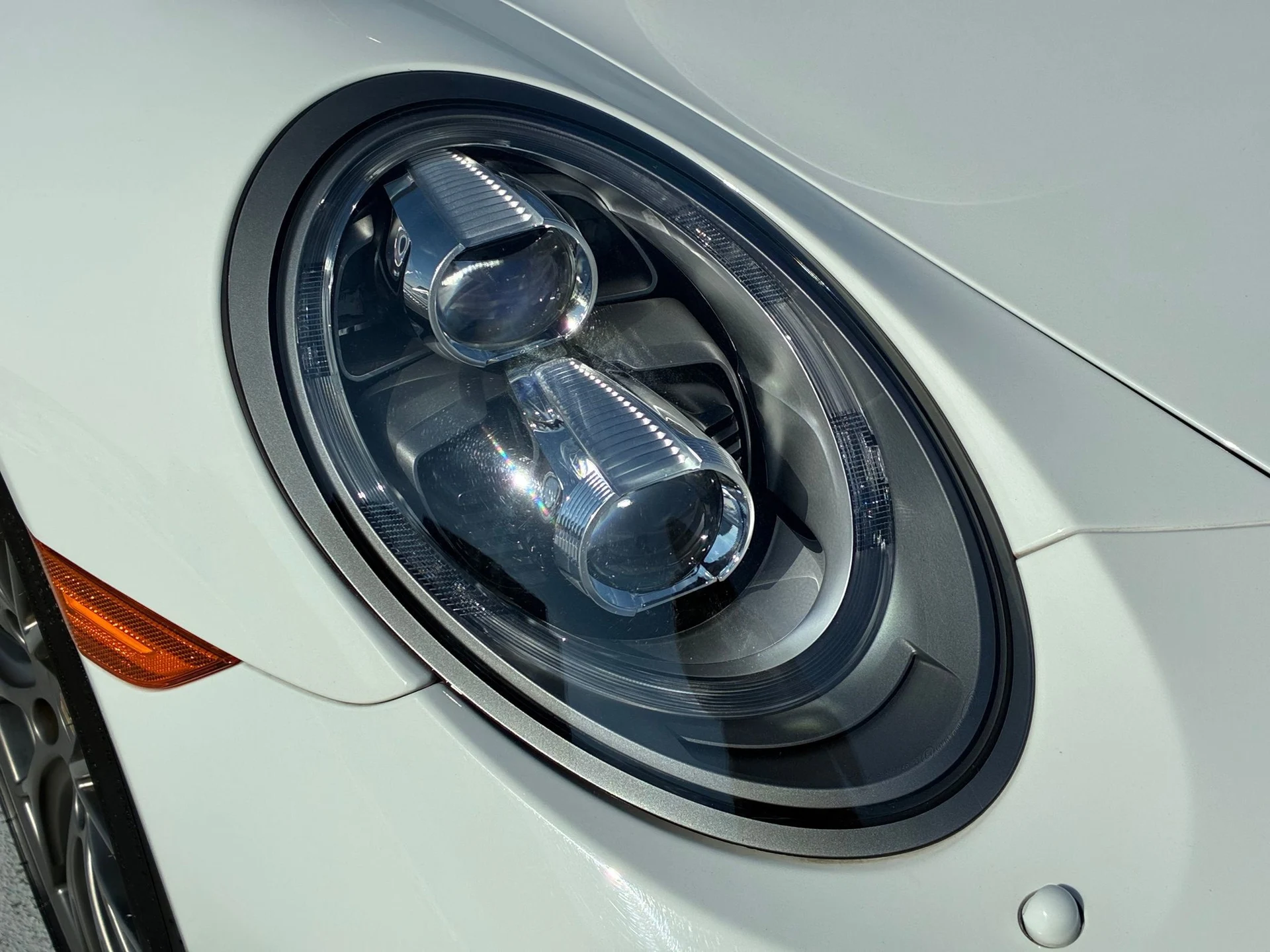 mph011_635704705_4f353f6404866229d47fbbb8218f429bx_5626414452